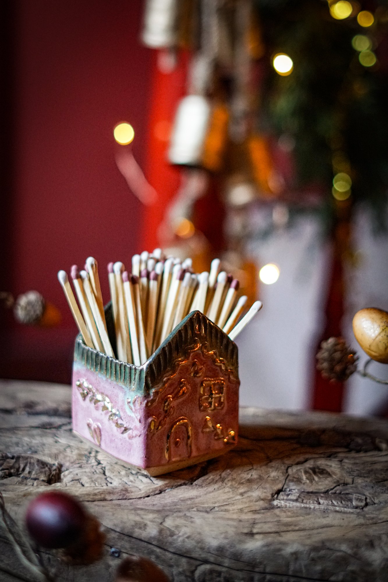 match-cottage-gingerbread-pink-2.JPG