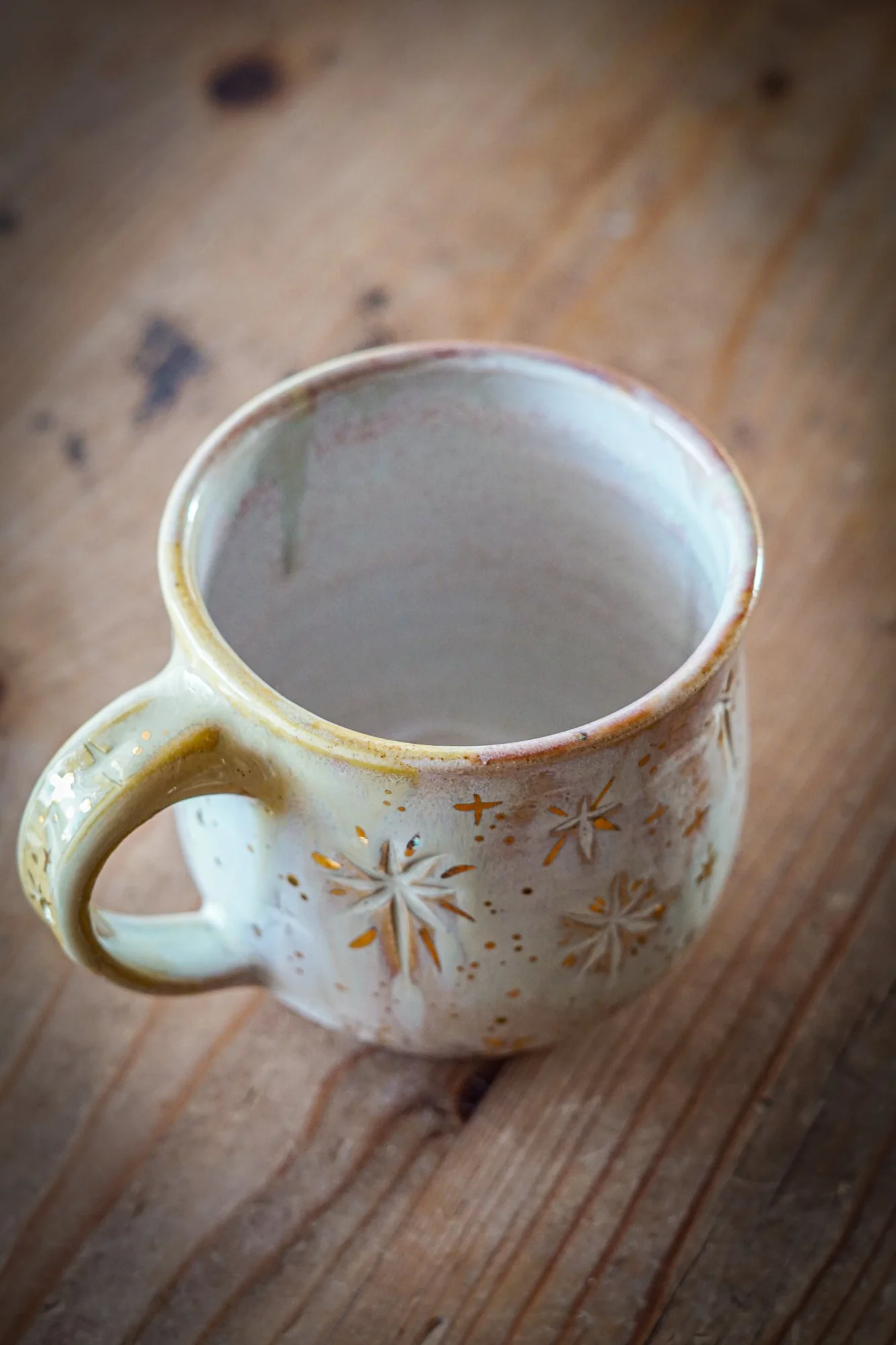 BlankEarth-CelestialMug-Yellow-07.JPG