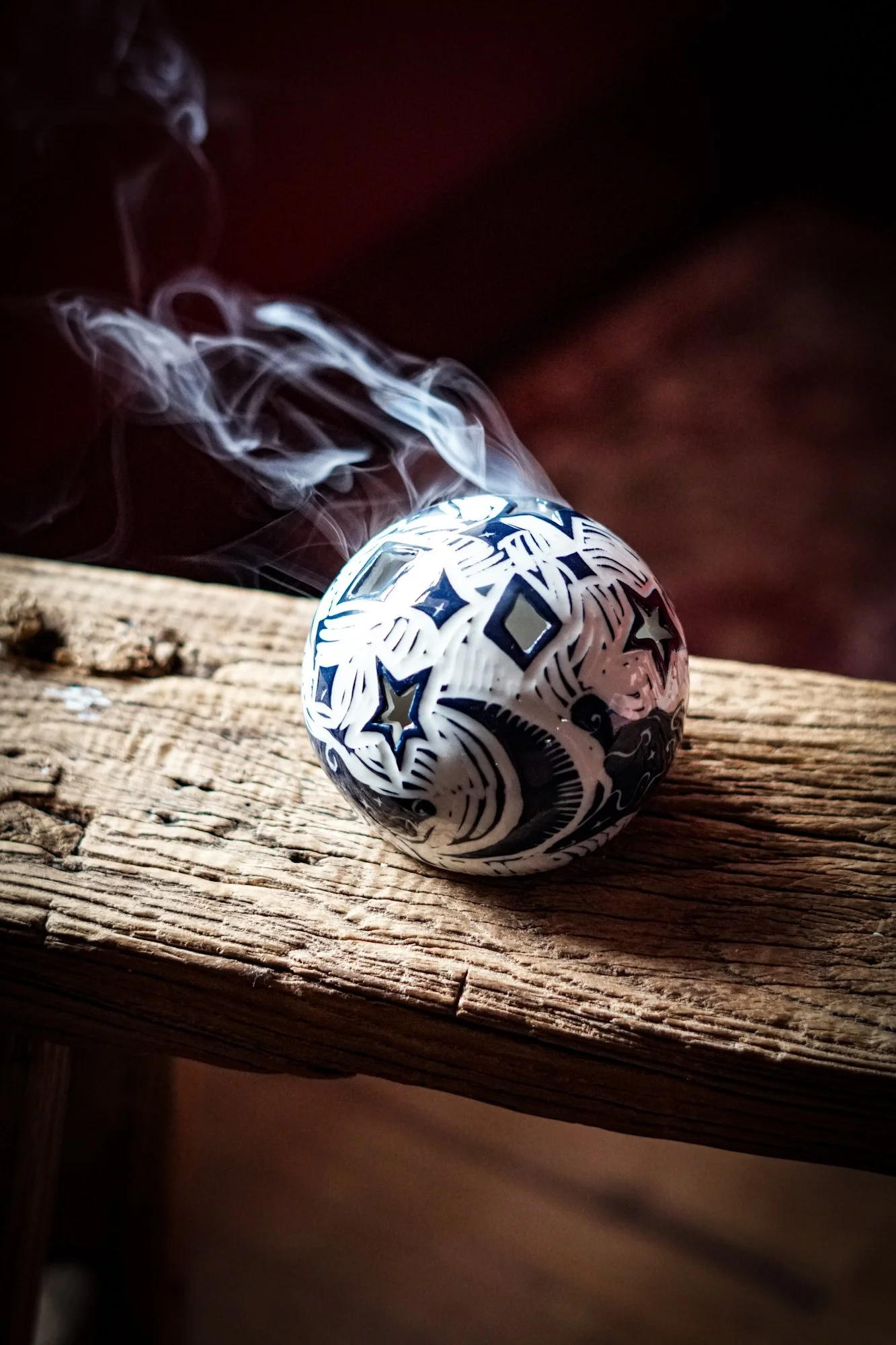 BlankEarth-moon-sgraffito-7.JPG