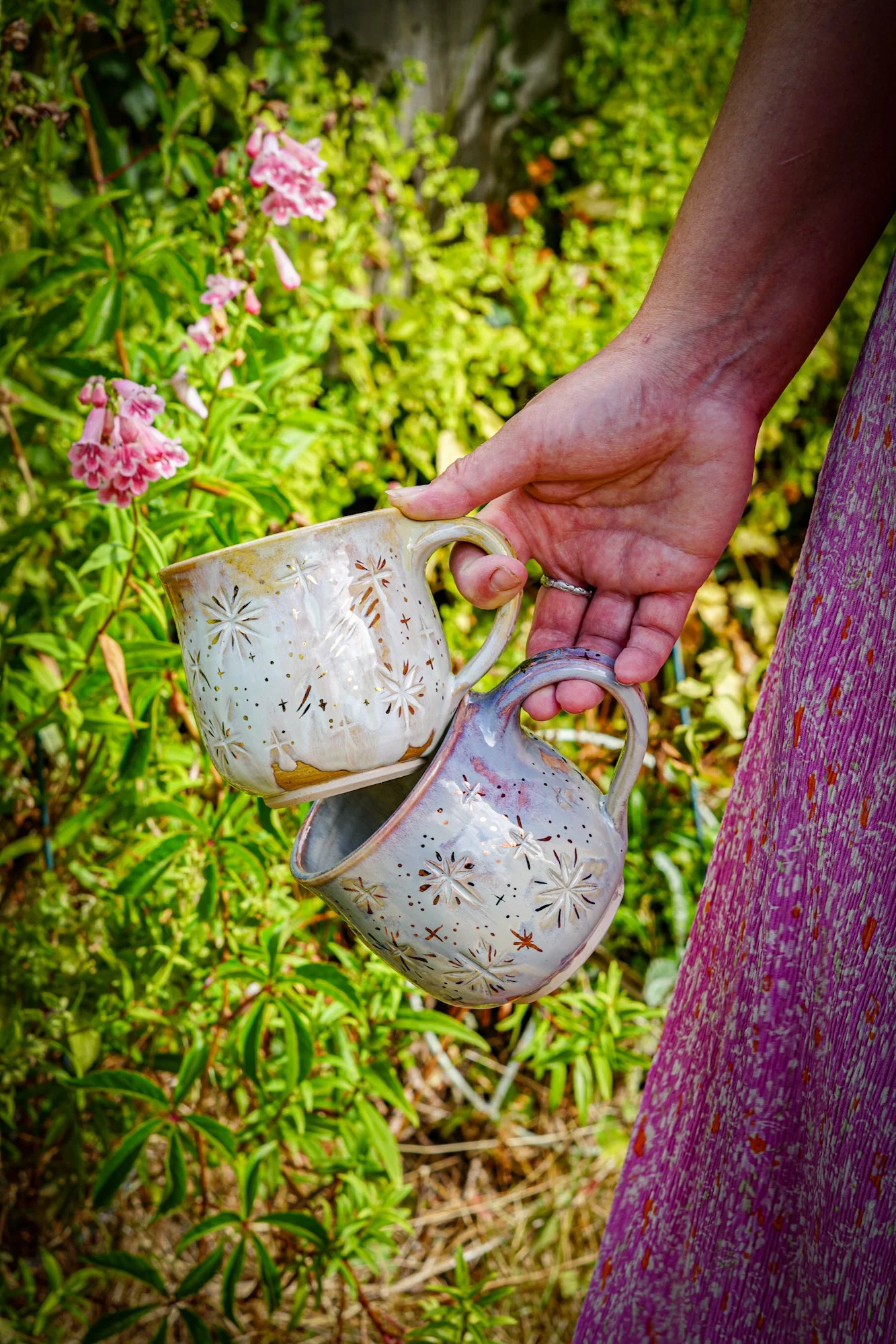 BlankEarth-CelestialMug-Yellow-01.JPG
