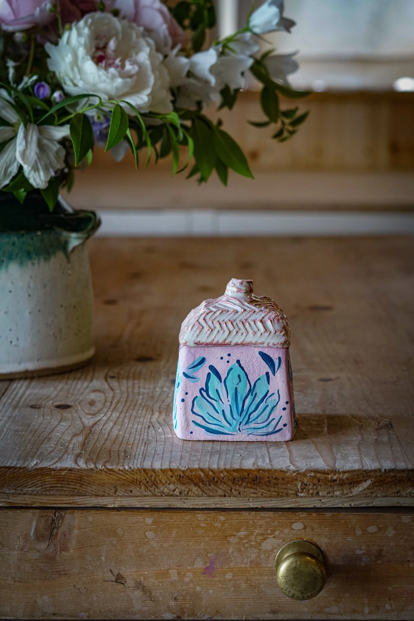 cottage-iris-06.JPG
