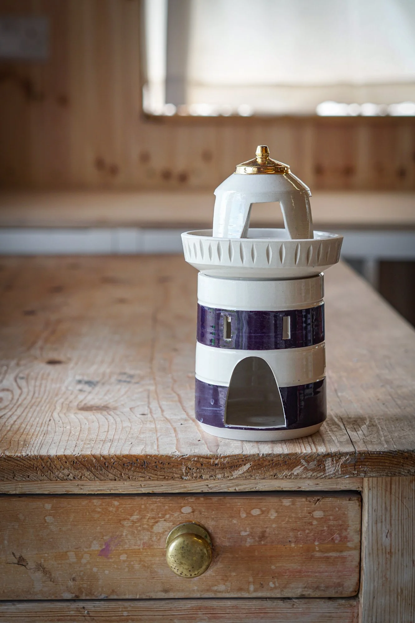Lighthouse Burner - Plum