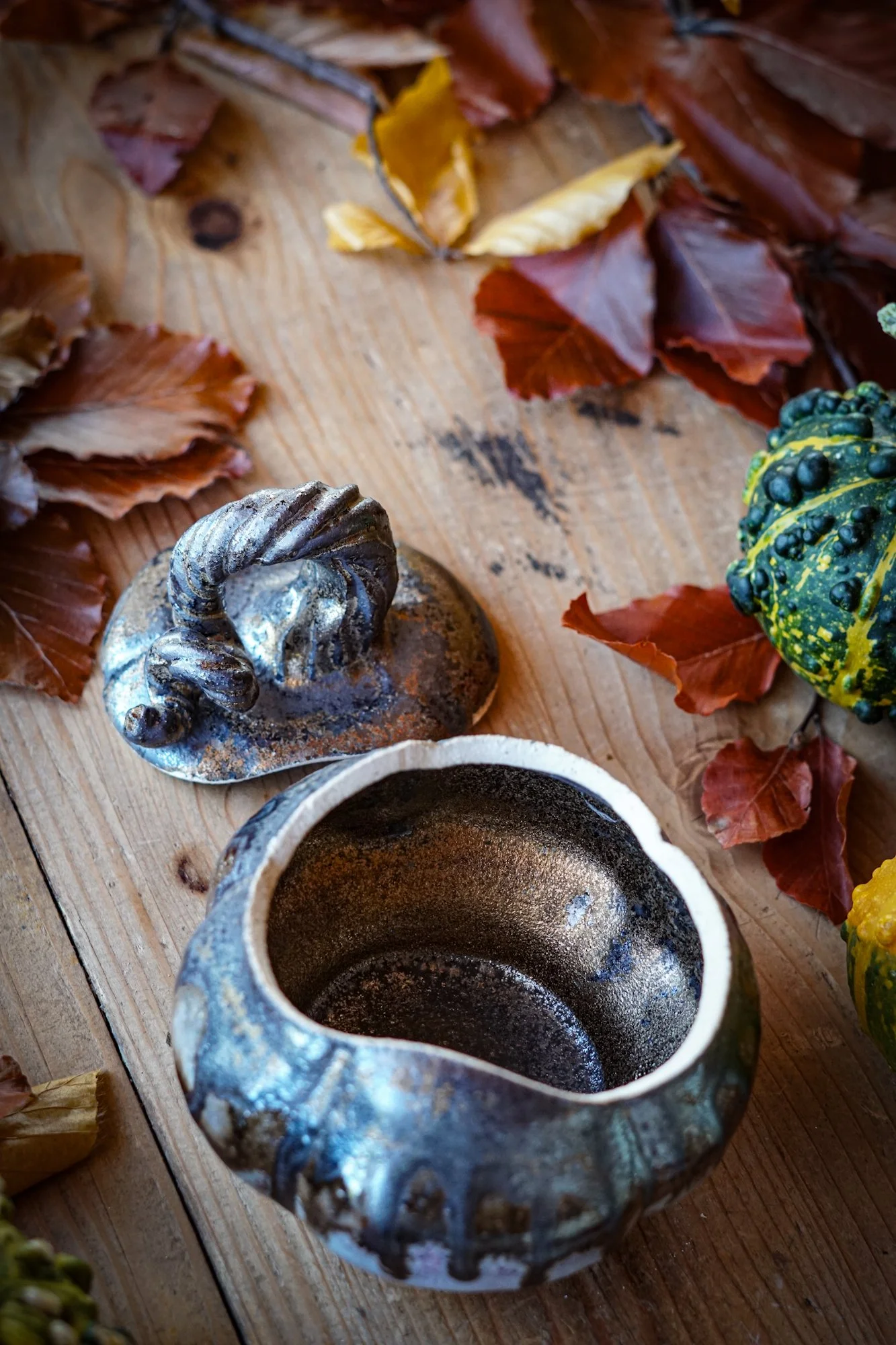 BlankEarth-pumpkin-jar-gold-7.JPG