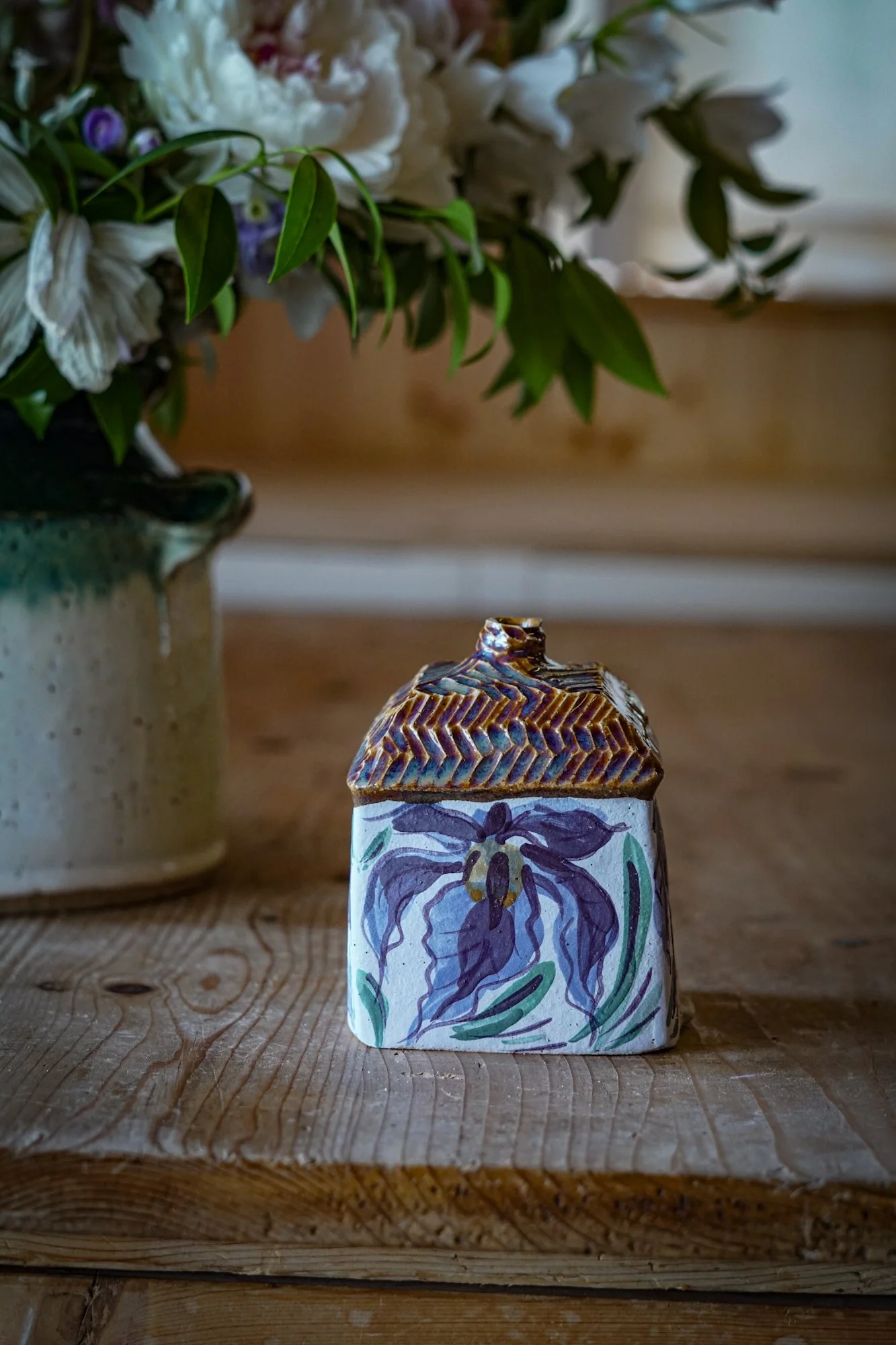 cottage-iris-6.JPG