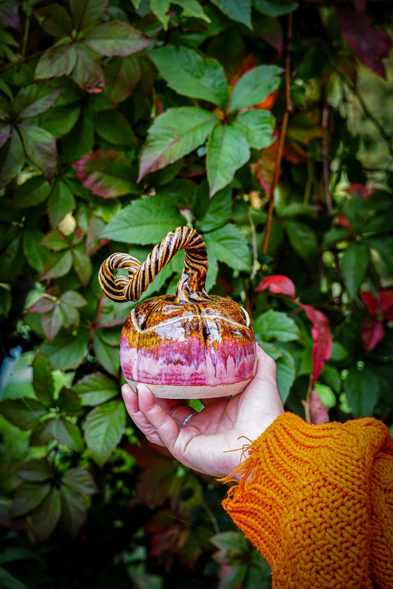 BlankEarth-pumpkin-jar-pink-3.JPG