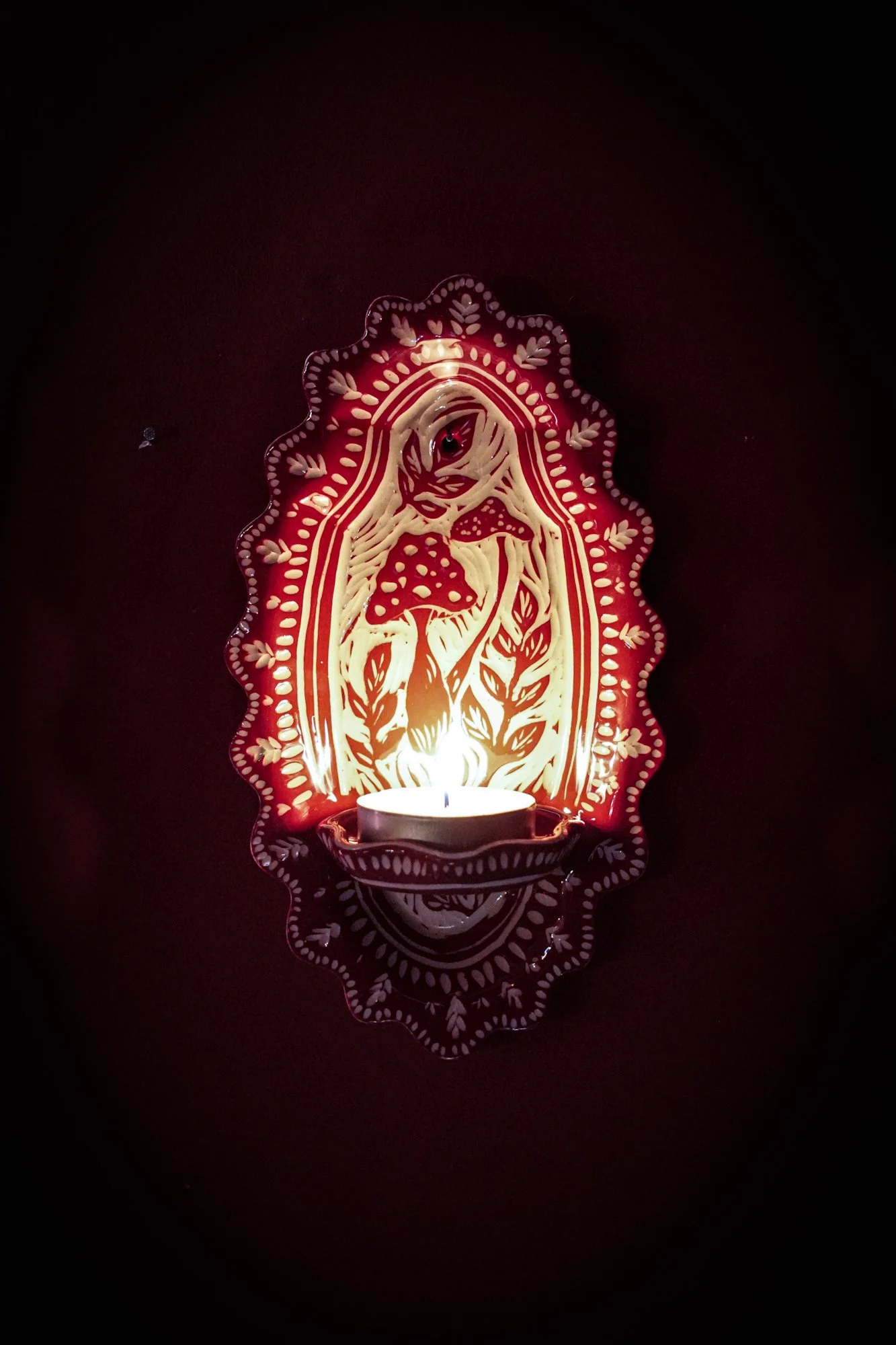 BlankEarth-wall-sconce-mushroom-1.JPG