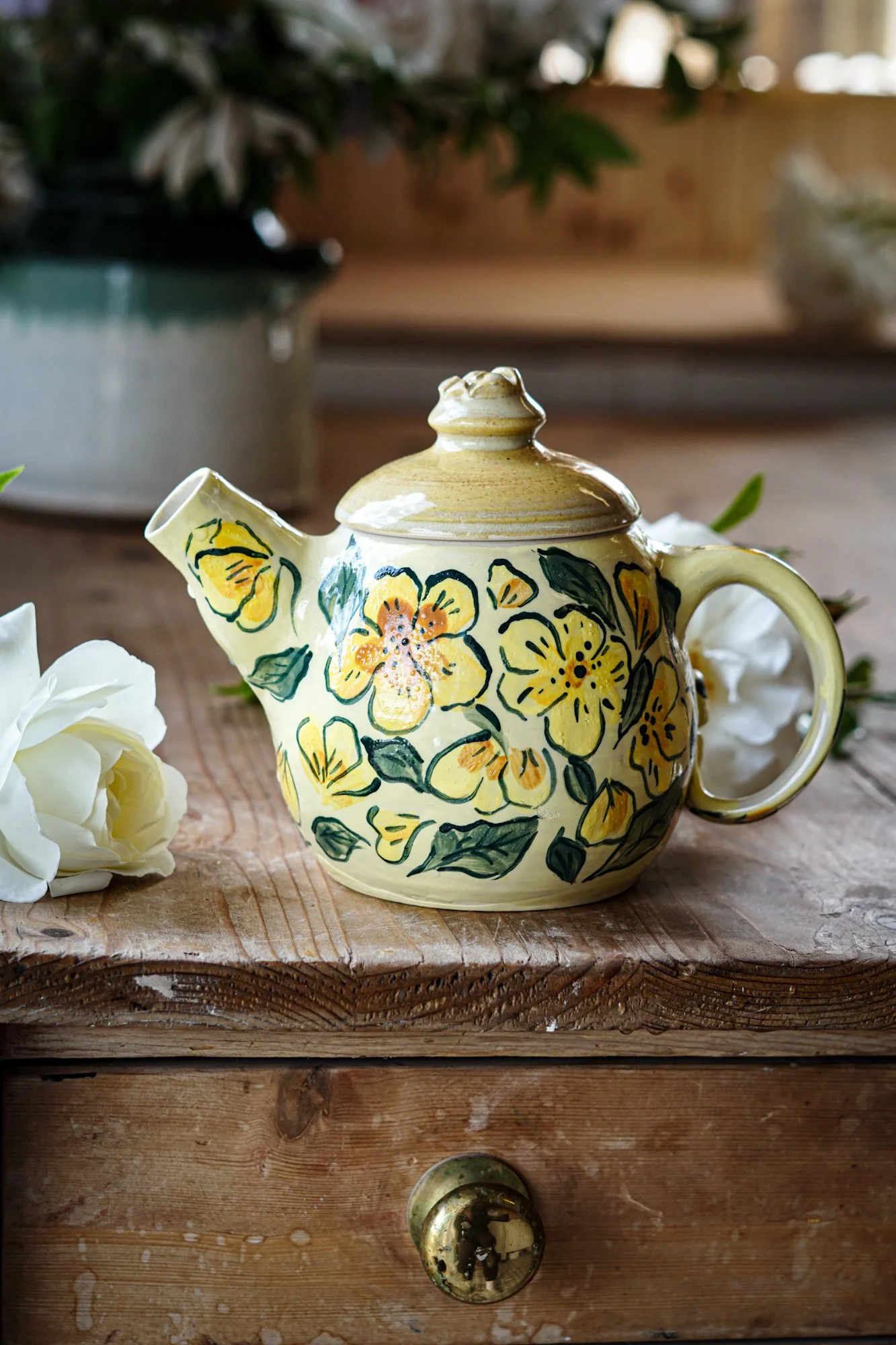teapot-buttercup-4.JPG