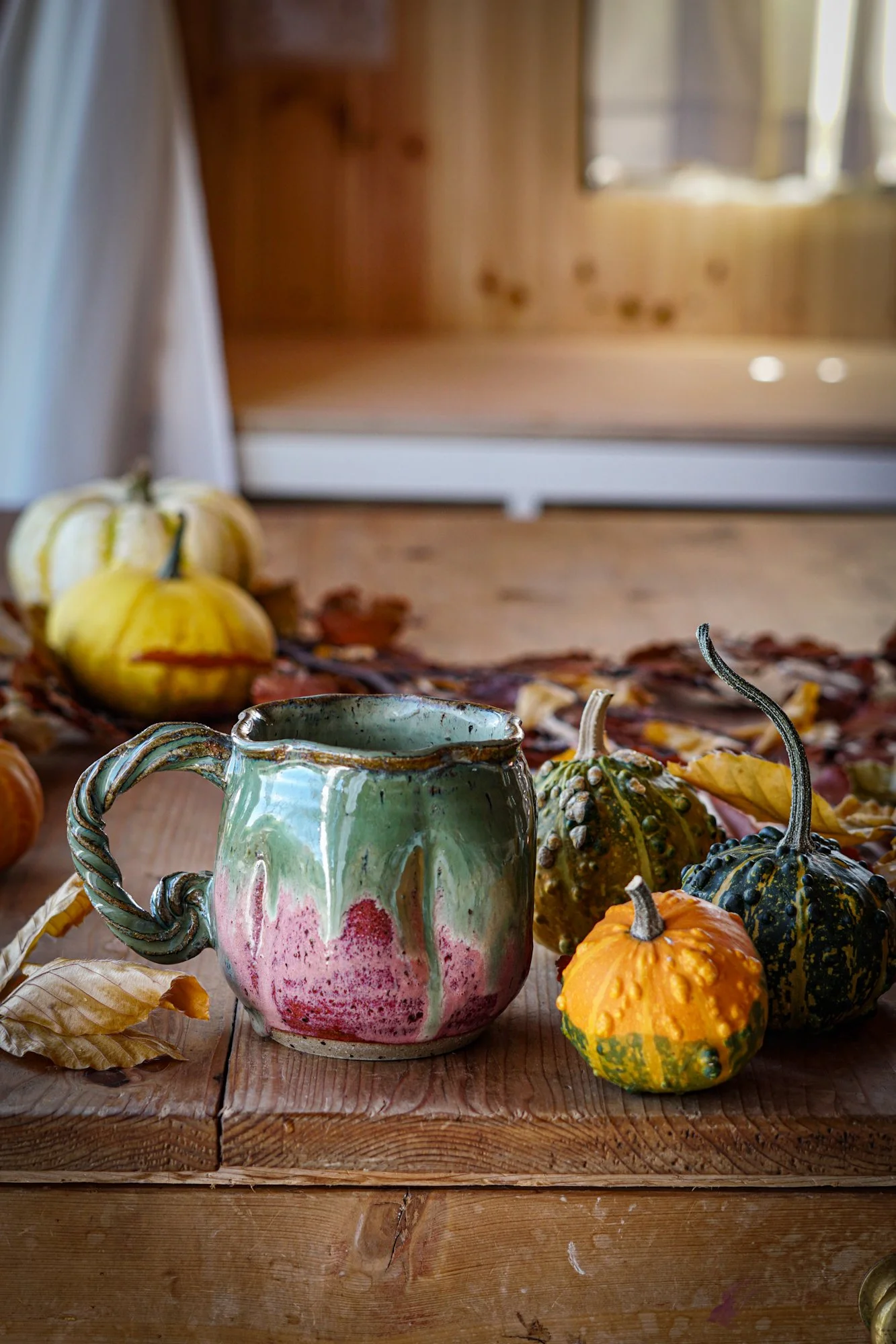 BlankEarth-pumpkin-mug-pink-08.JPG