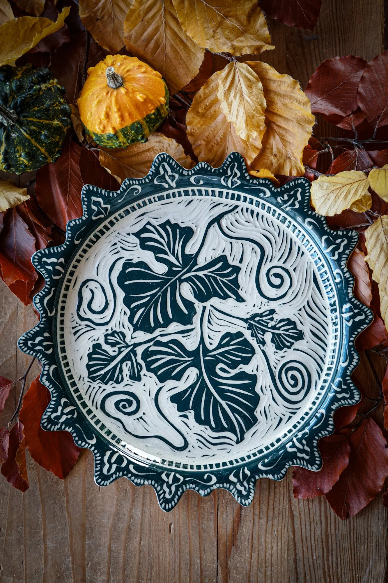 BlankEarth-plate-ivy-4.JPG