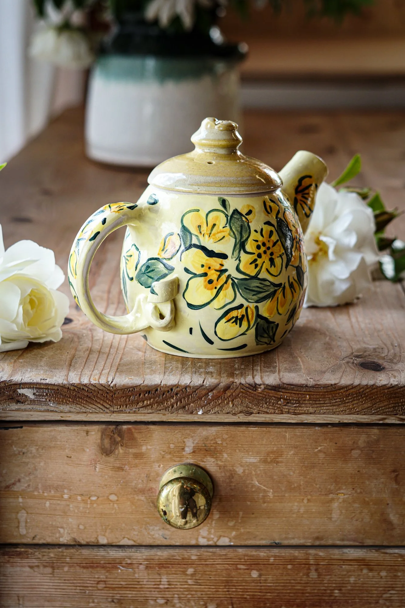 teapot-buttercup-5.JPG