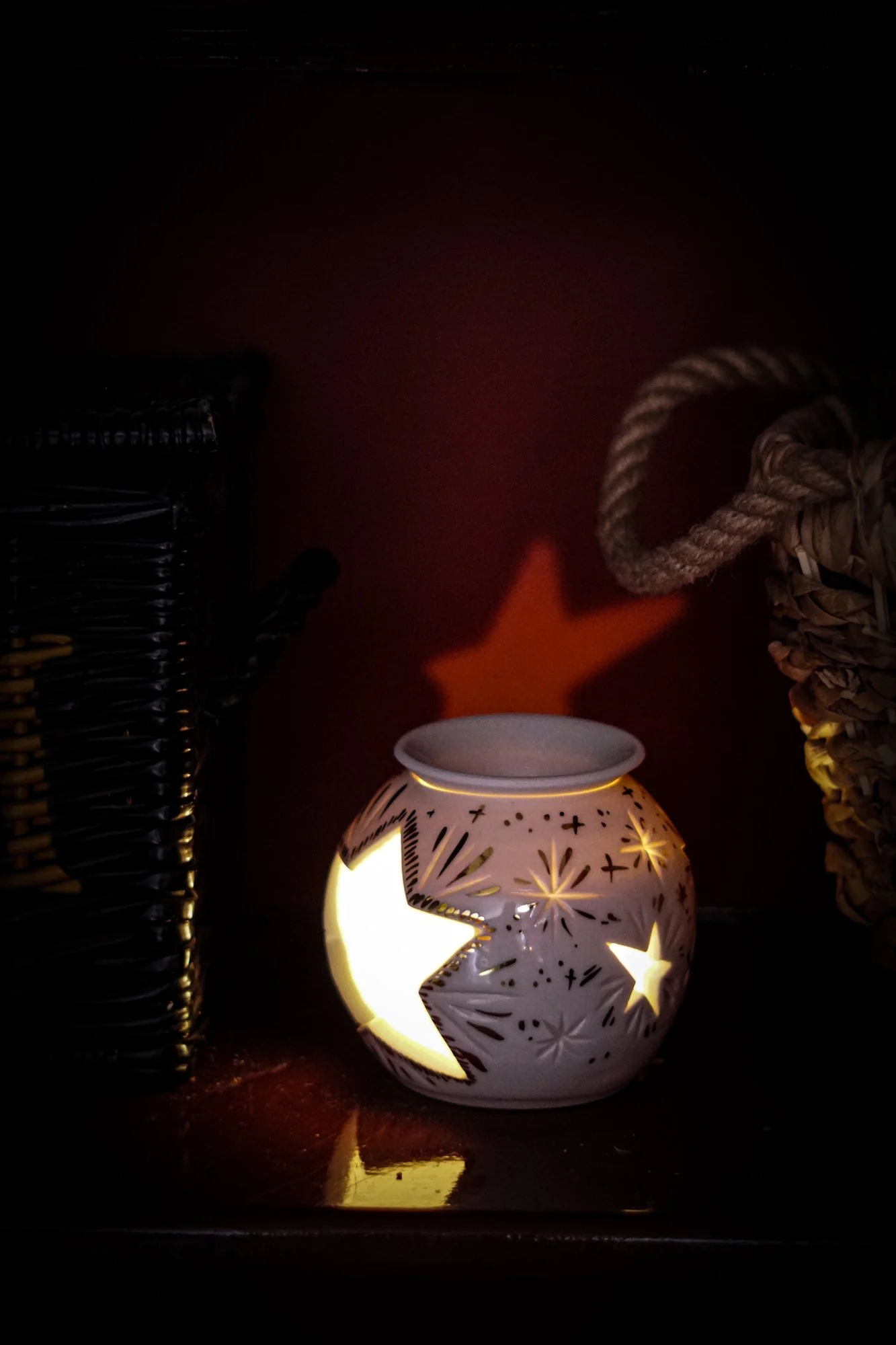BlankEarth-moon-melter-star-10.JPG
