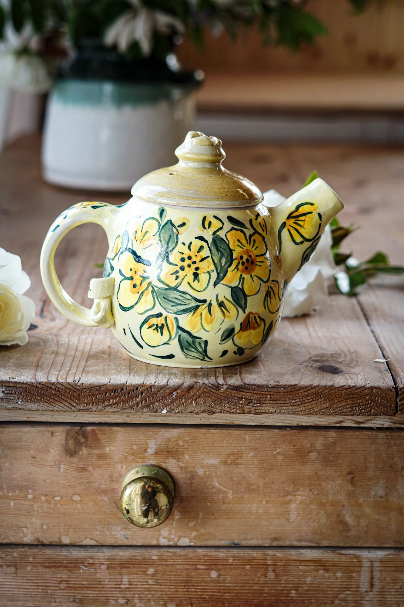 teapot-buttercup-6.JPG