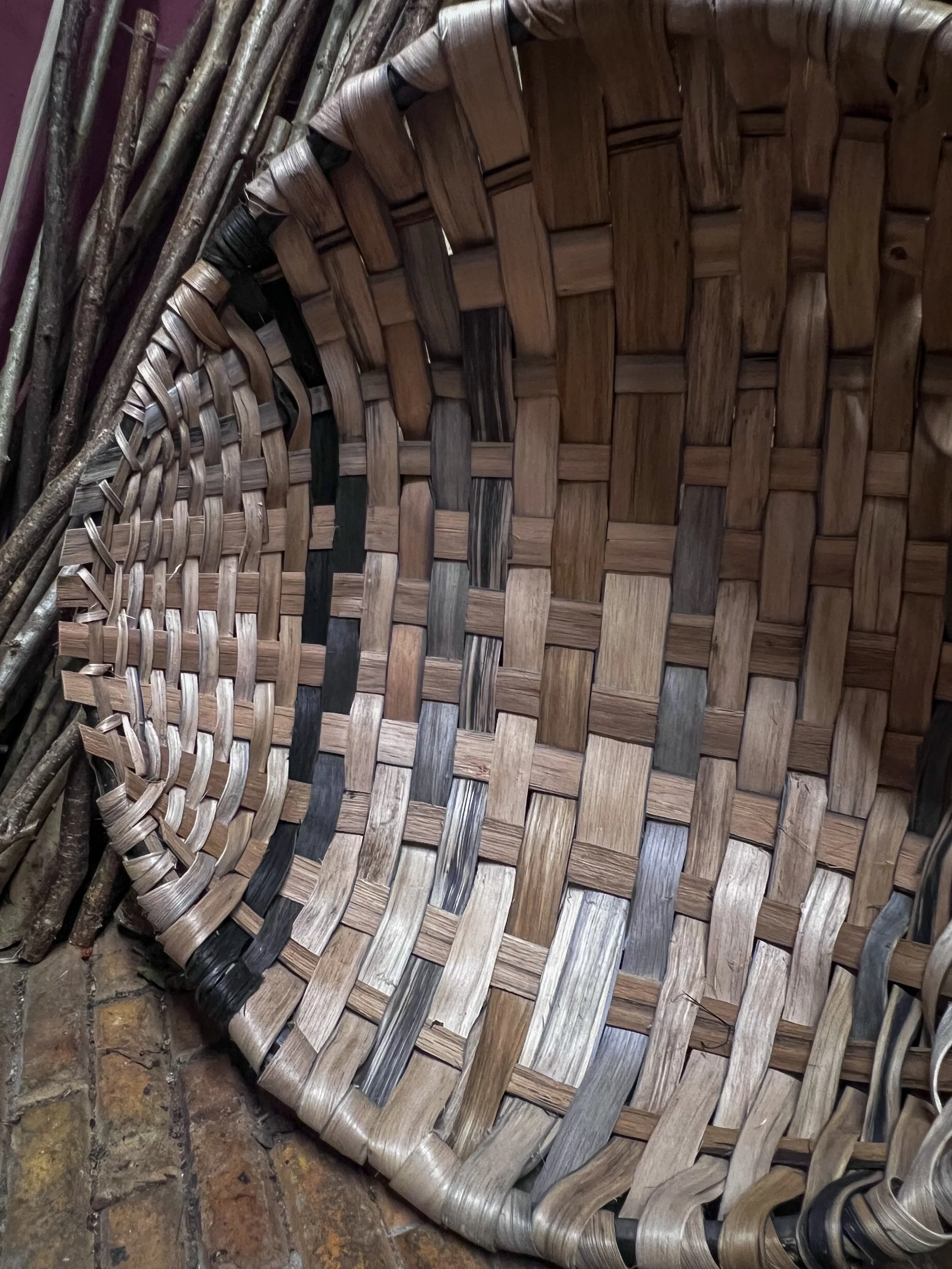 Wicklow chip oak basketry lornasingleton.co.uk.JPG