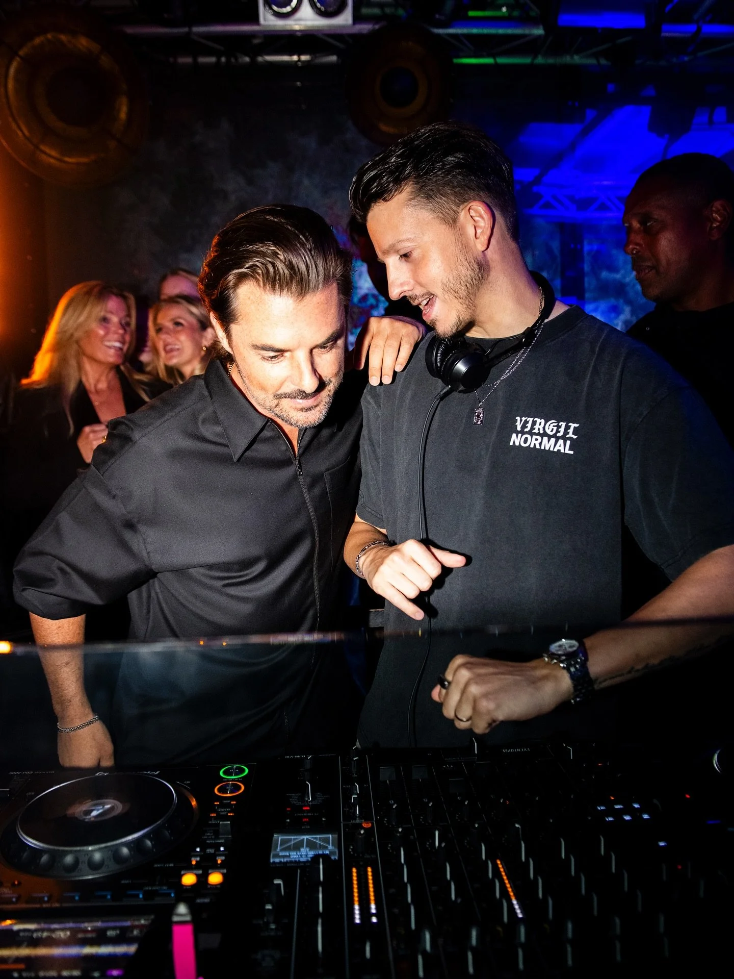 Amazed to be part of the closing party of legendary nightclub Wall and to be the opening act for big hero Axwell 🫶🏻❤️

Photo: @oskar