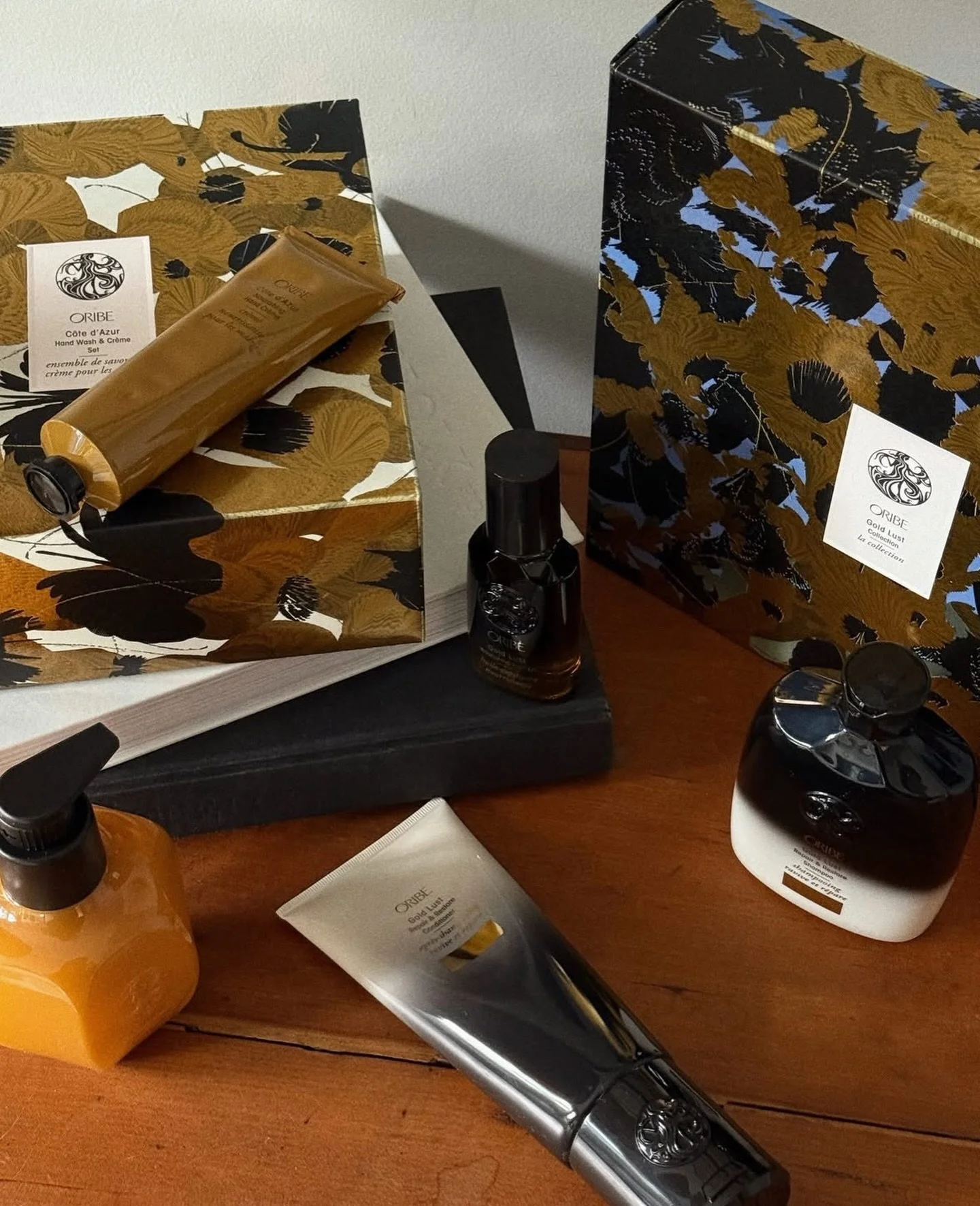 Gift the gift of luxury 🖤 Oribe gift sets are available now in stores ✨