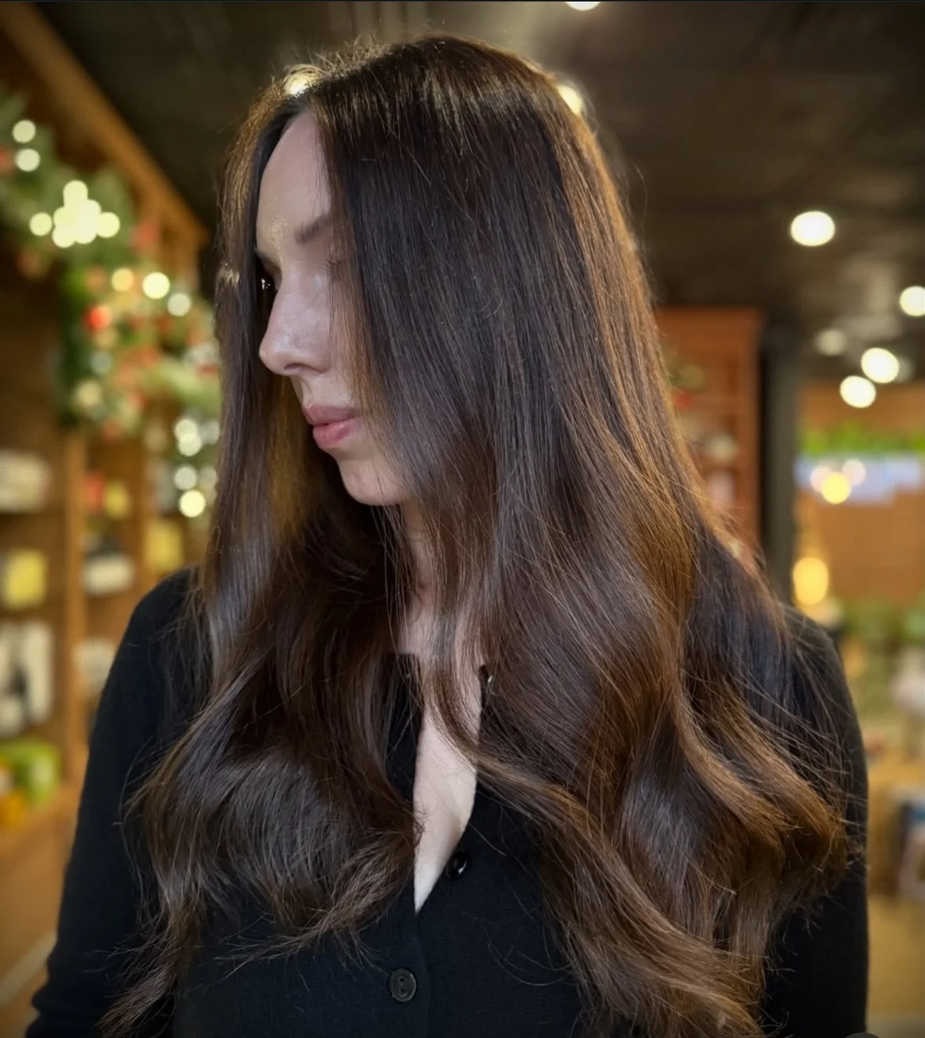 Chocolate balayage 🍫
Artist: @jrobleshair