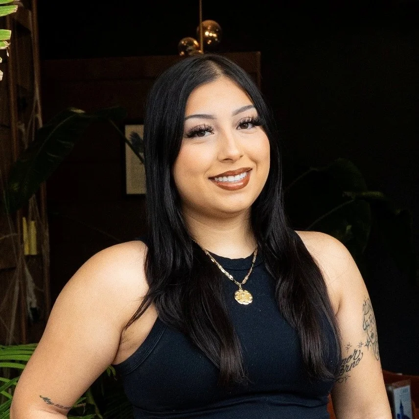 Maria Rodriguez - Nail Artist - beautyxmaria.jpeg