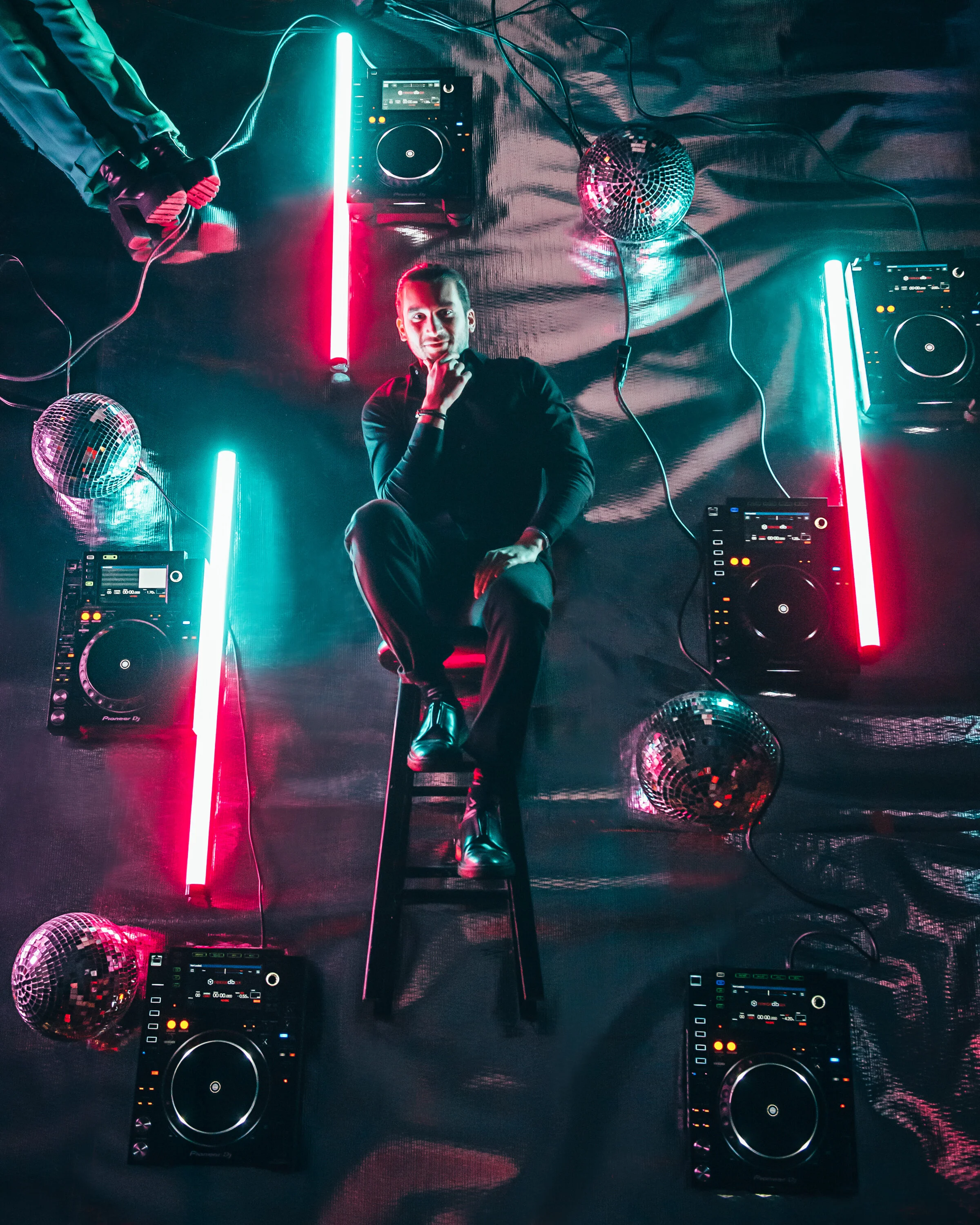 shoot DJ-19-Modifier.jpg