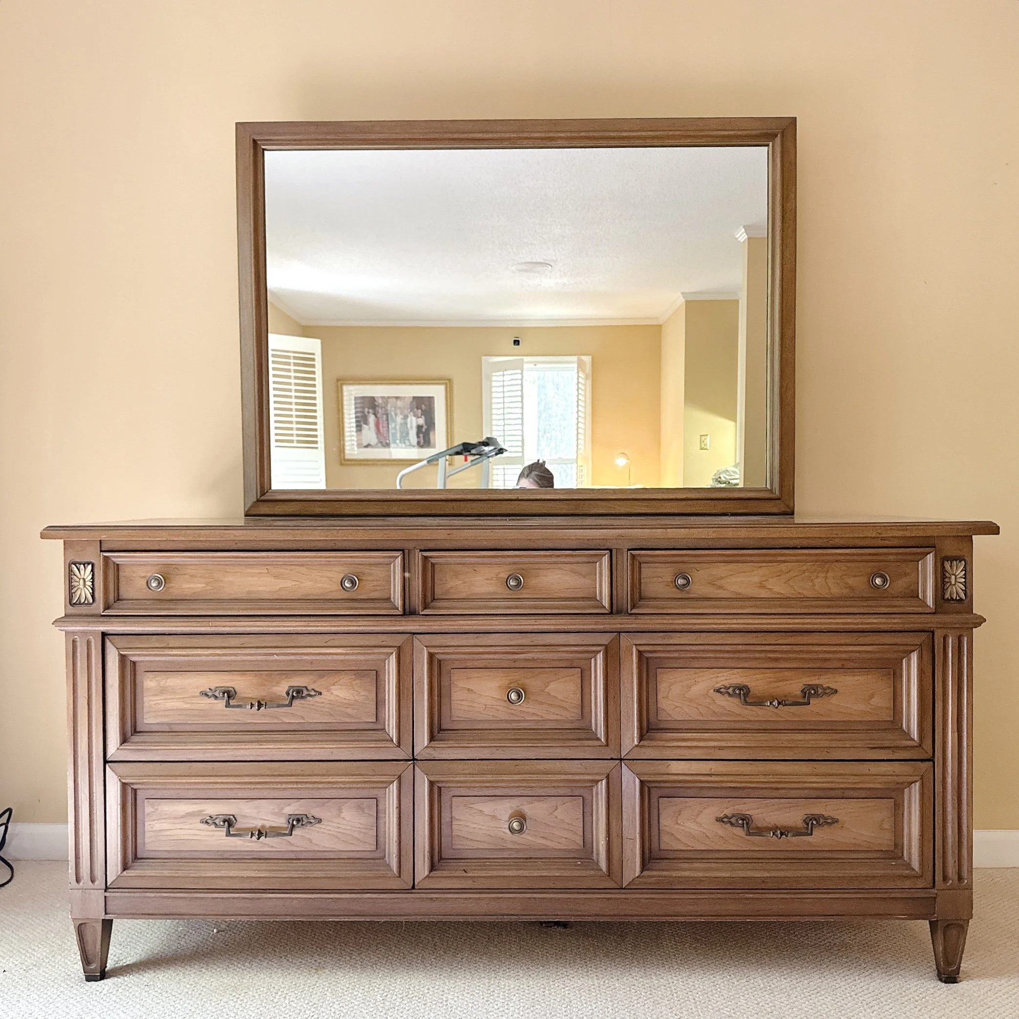 White Fine Furniture 7-Drawer Dresser with Mirror