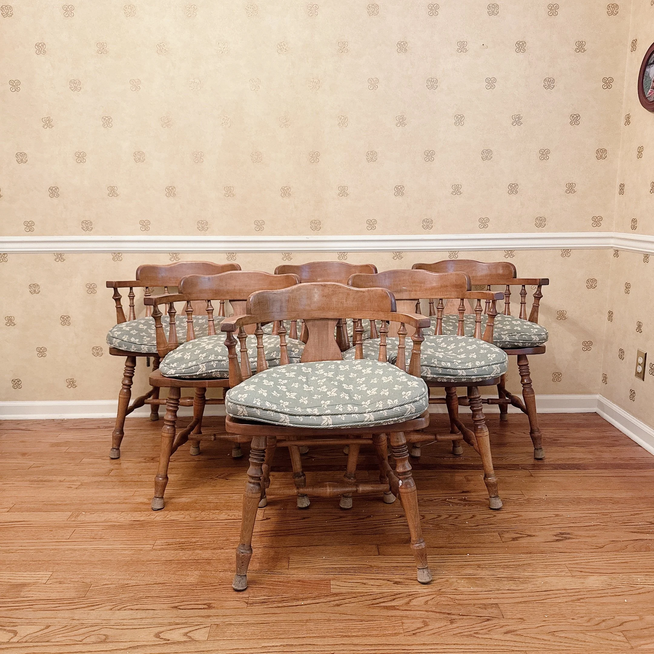 Set of 6 Vintage Cochrane Bay Colony Dining Chairs