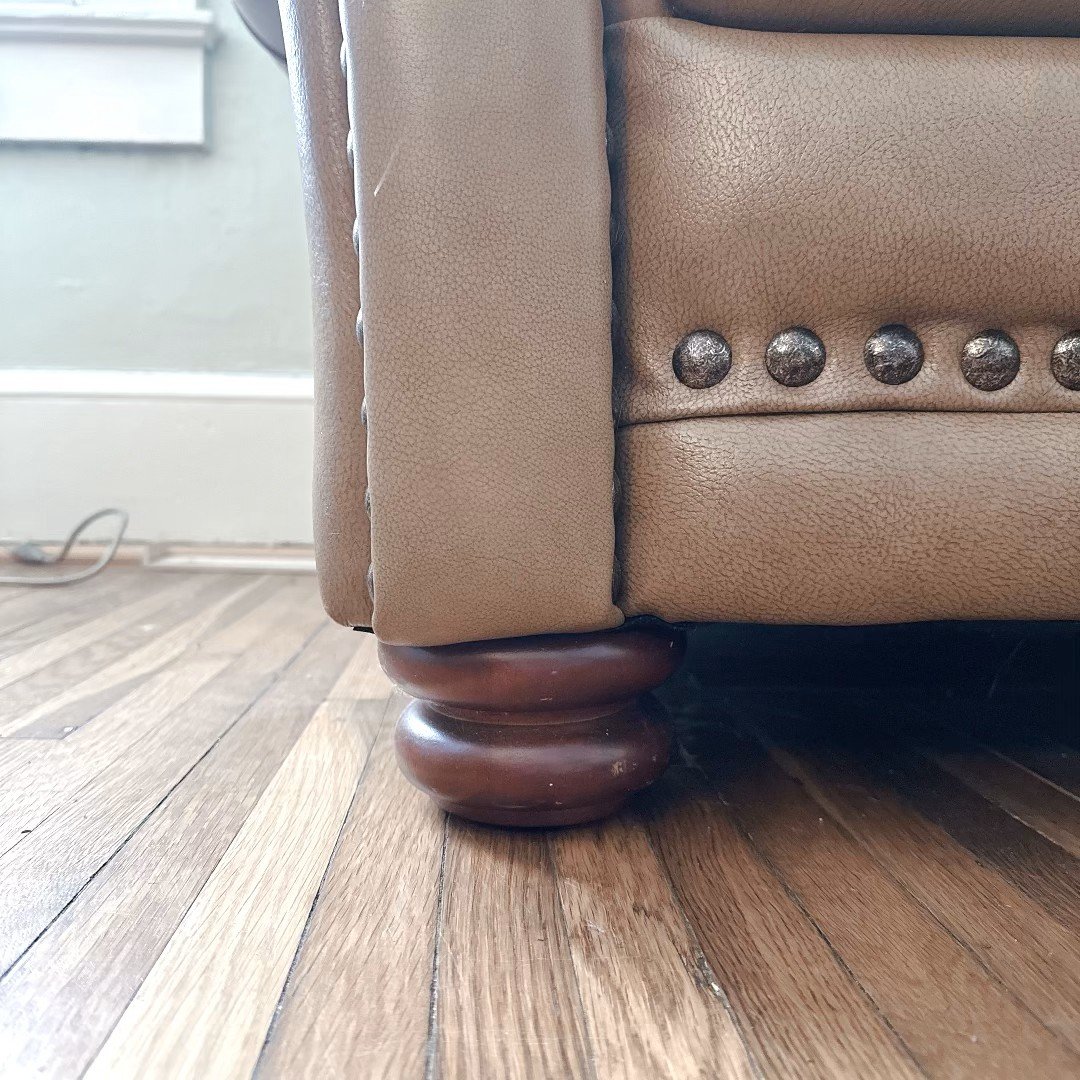 sofa.jpg