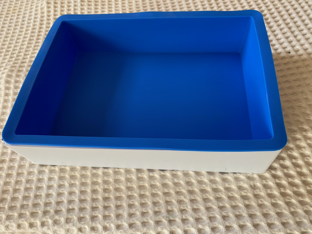9″ x 13″ x 3″ Deep – Quarter Sheet Cake Mold