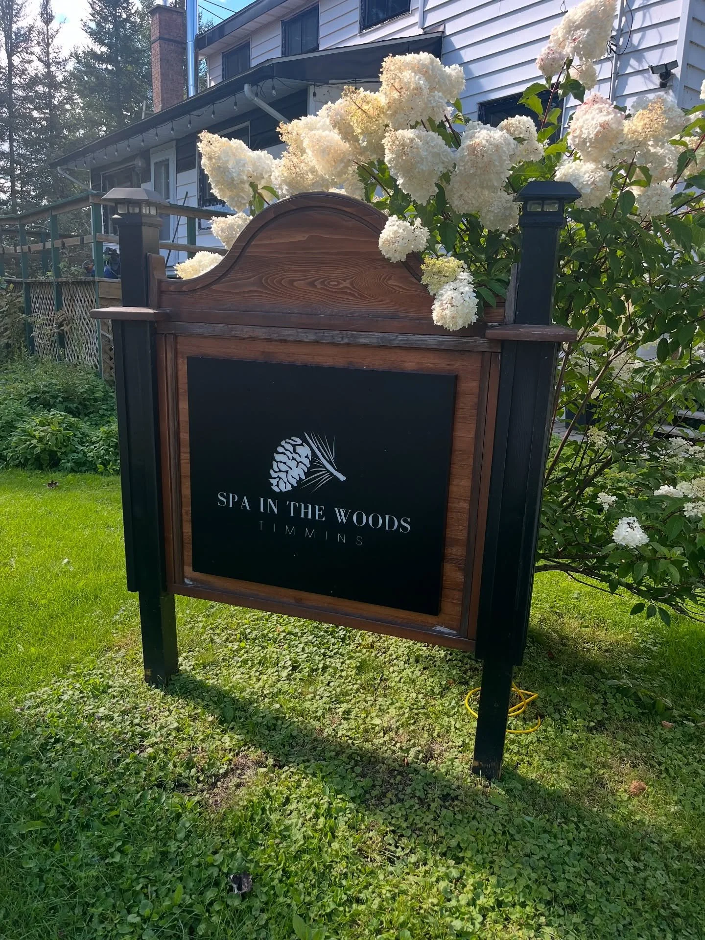 We hope you&rsquo;re all enjoying the long weekend! Our hydrangeas are in full bloom, and we couldn&rsquo;t resist sharing them with you. Just a little reminder that the spa will be closed on Monday, and we&rsquo;ll be back Tuesday to pamper you. 💛