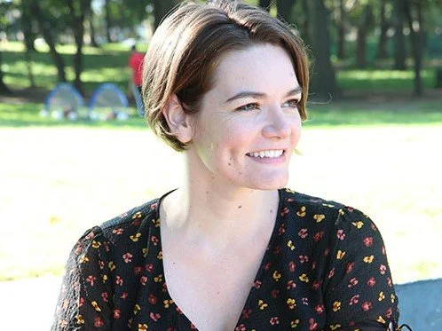 Astoria Characters: The Queen of 3-Liners