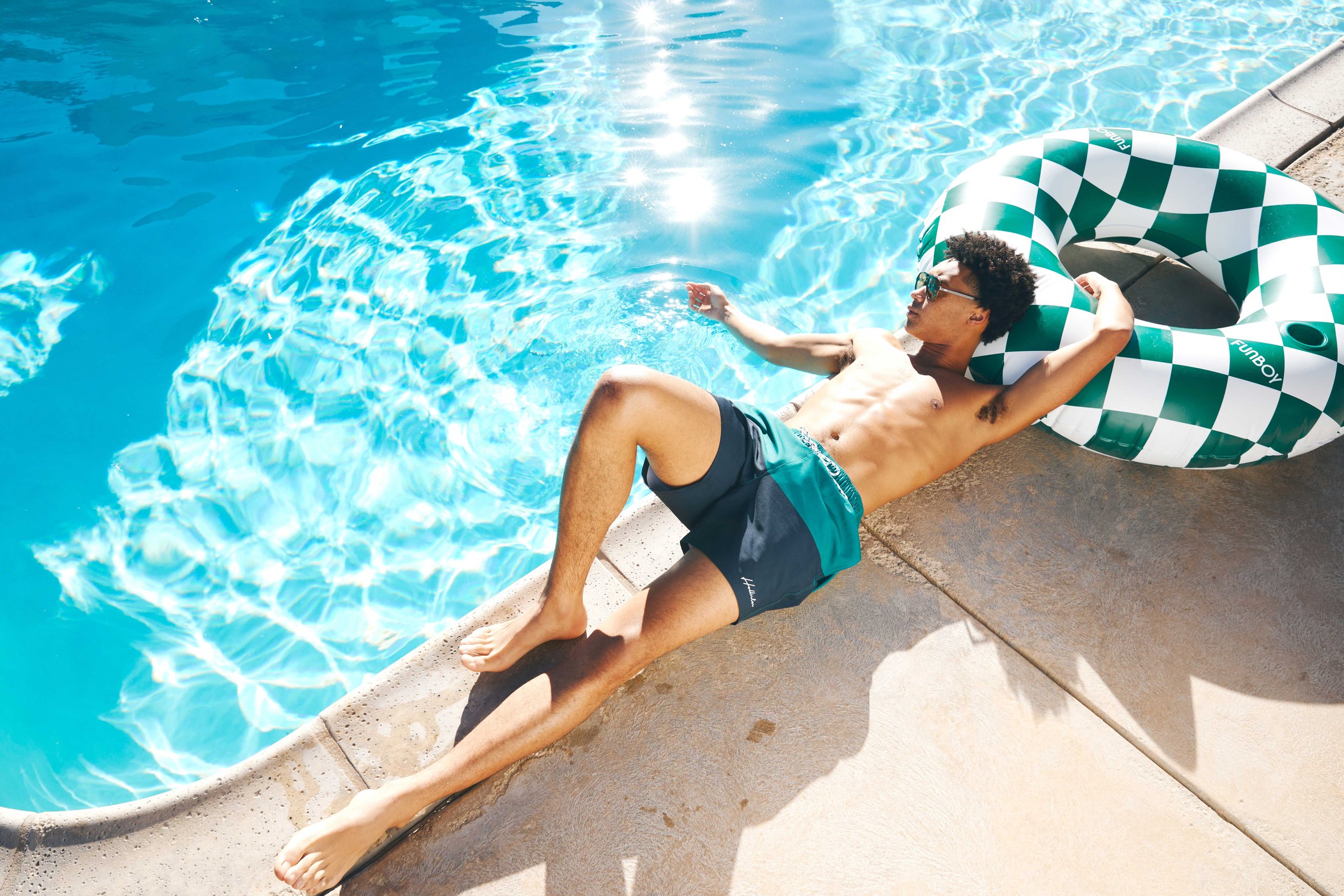 HCo_2022_Summer_One_Look_25_TK_Tue_1_25_Row_024_1607.jpg