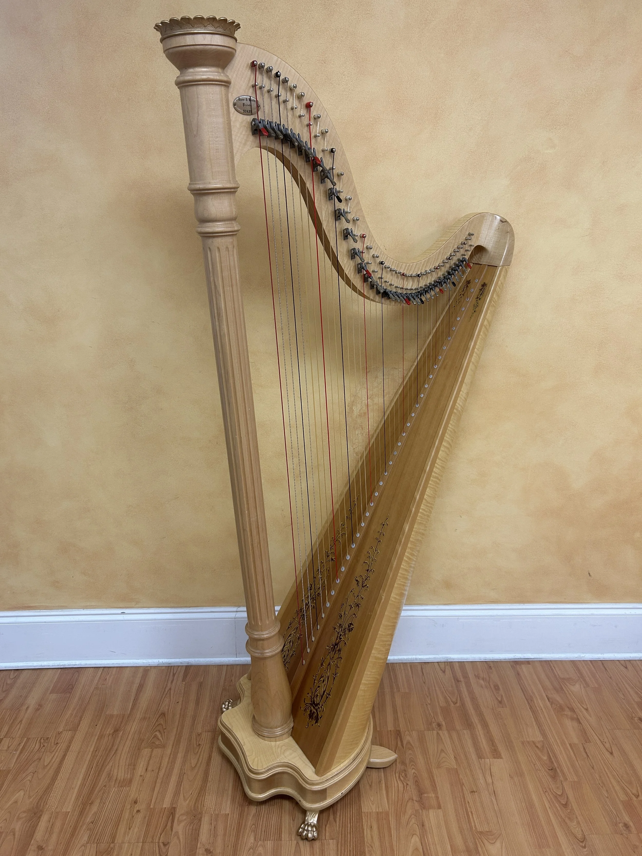 Lyon & Healy Prelude 38 #52435