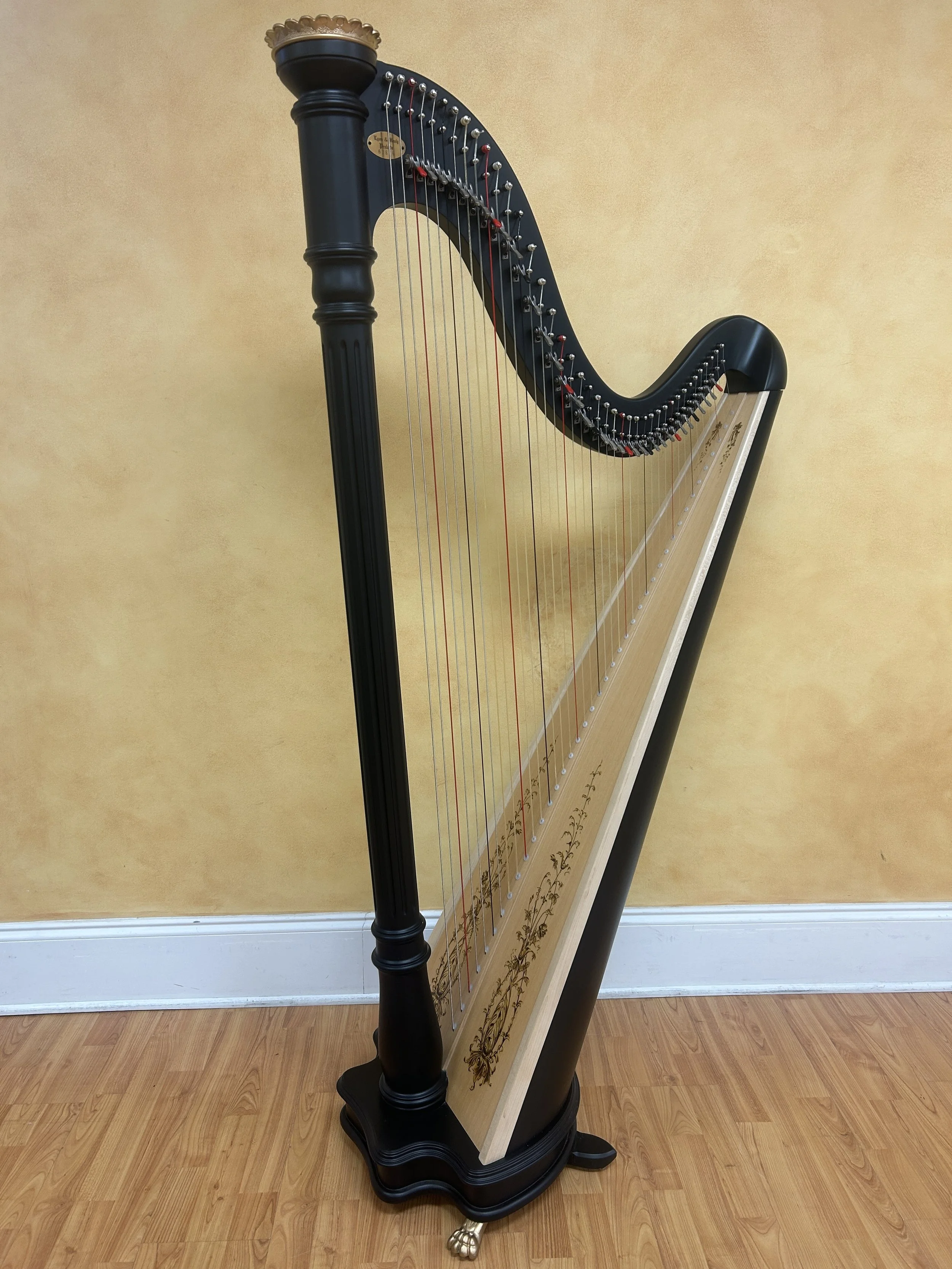 Lyon & Healy Prelude 40 #63856