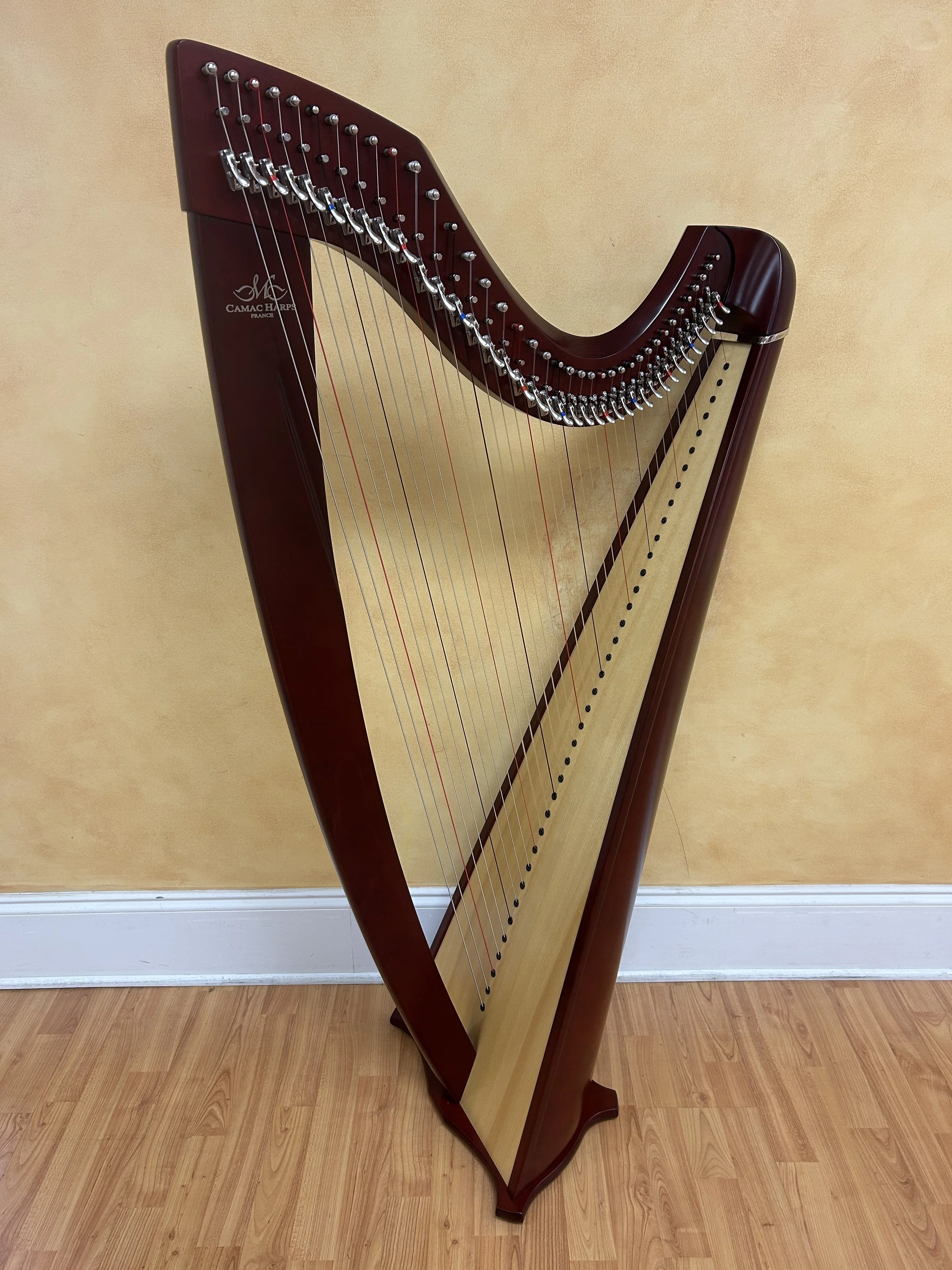 Camac Isolde Classic #V2554