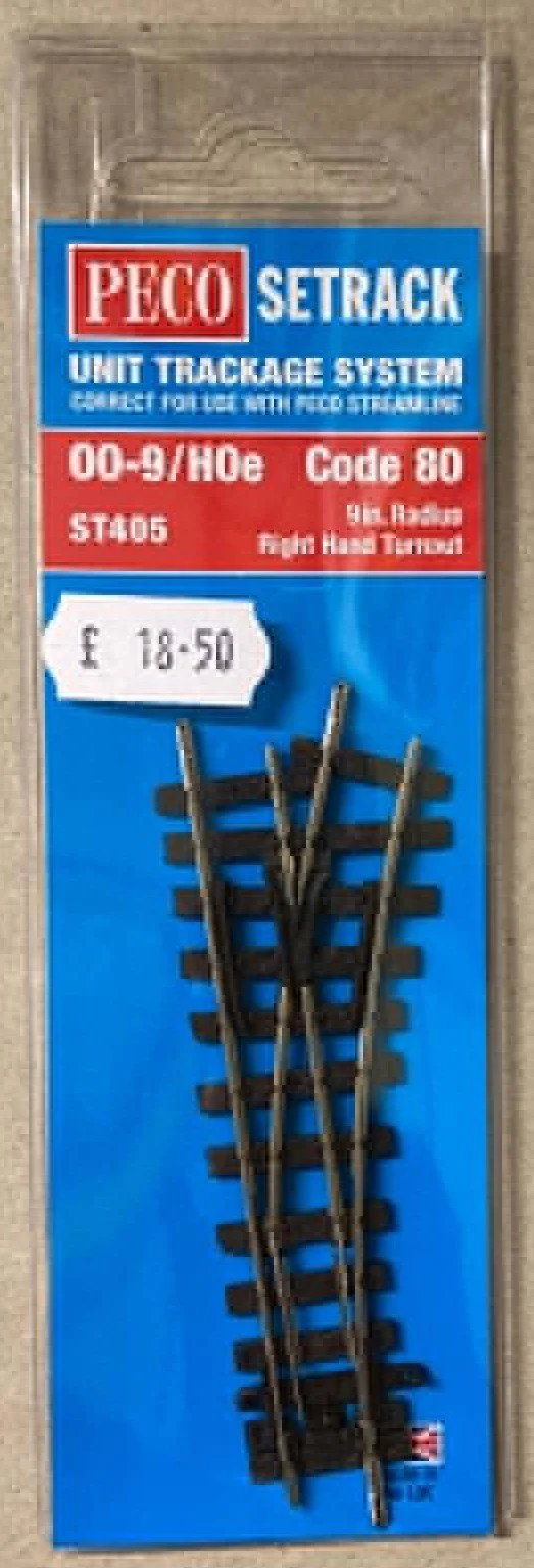 Peco ST-405 narrow gauge right-hand point