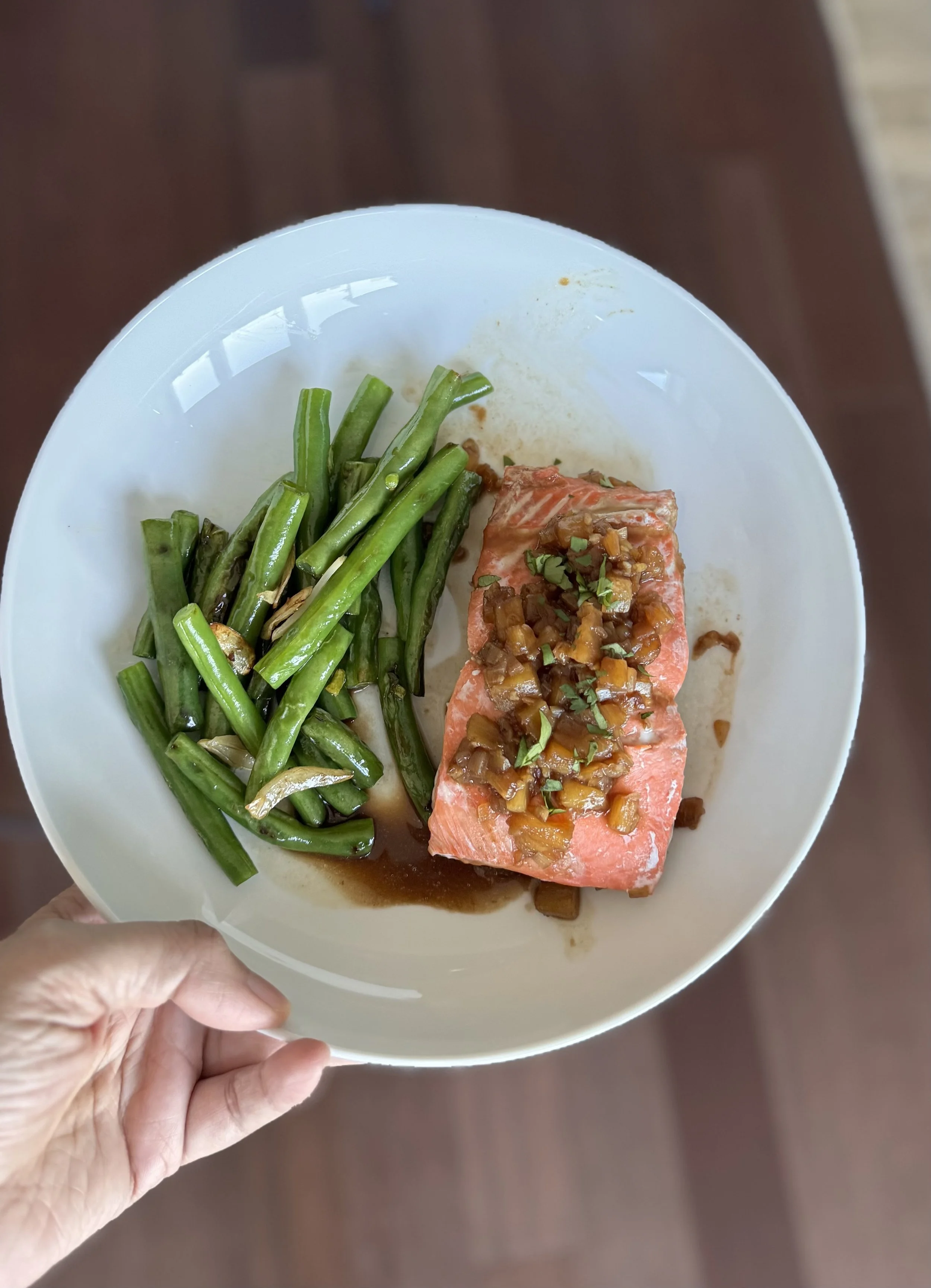Poached Salmon with Tamarind Pineapple Sauce 