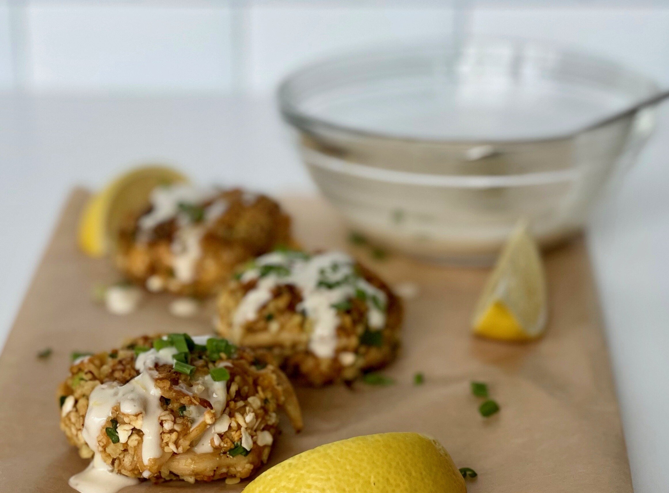 Lion’s Mane Crab Cakes — LUSI A NEW WAY TO WELL