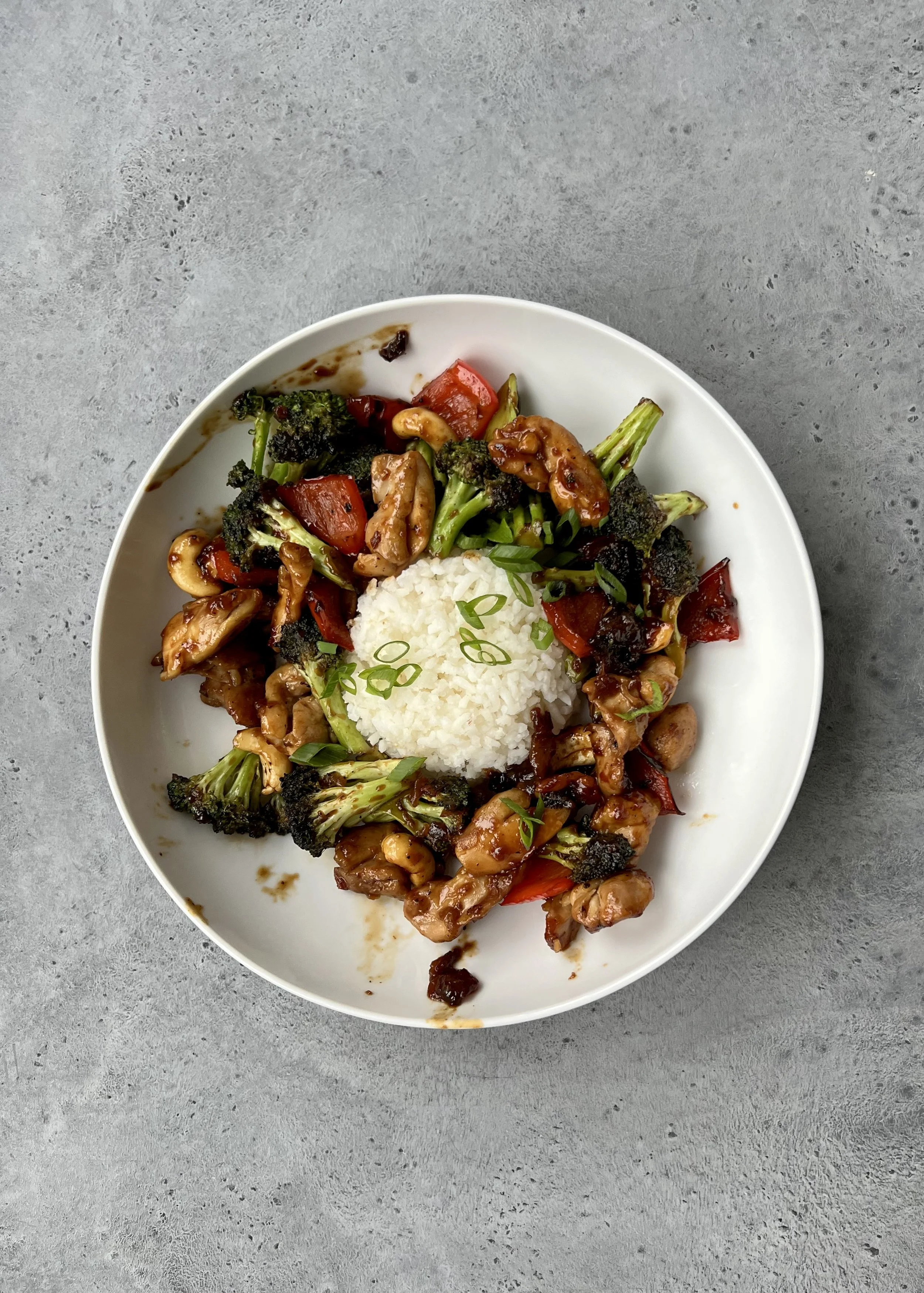 Apricot Ginger Chicken with Broccoli and Cashews