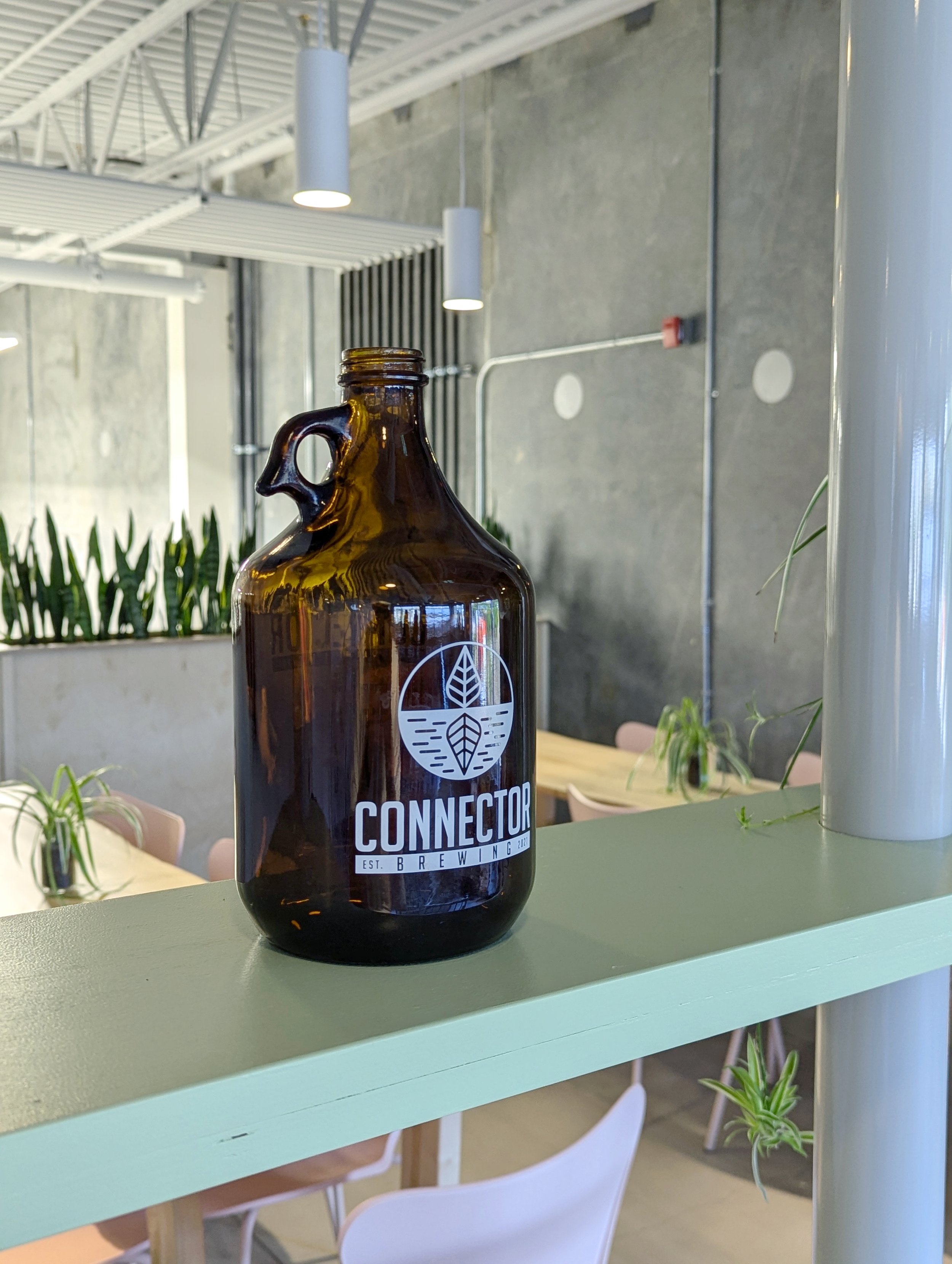 Growler out in the wild.