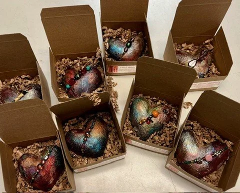 Raku Mini Puffy Heart
Assorted Finishes and Colors