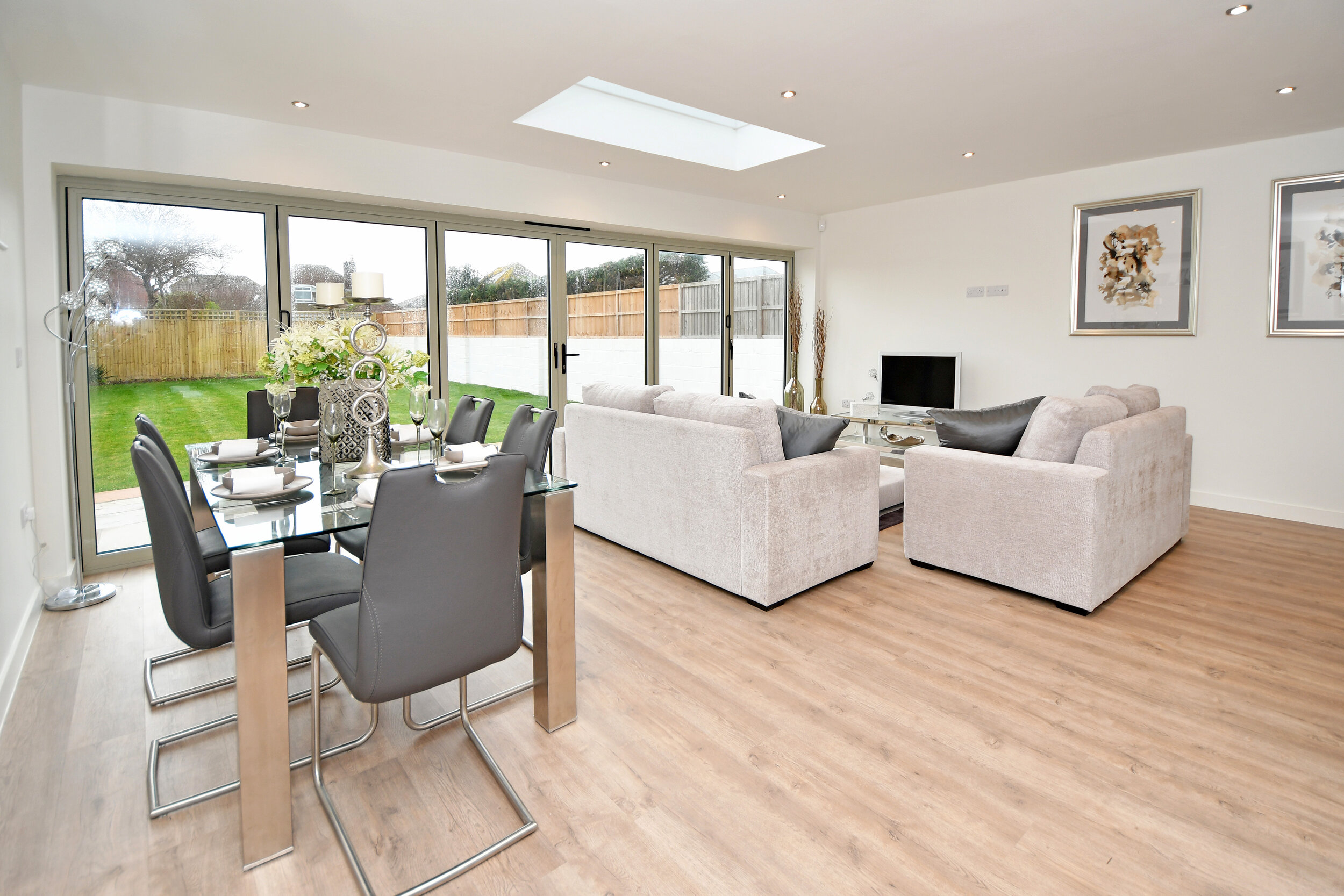 2. Cirrus Dining area_4436..jpg
