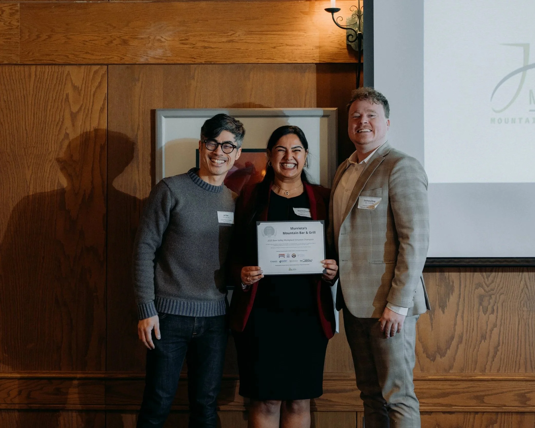 Murrieta's Mountain Bar &amp; Grill