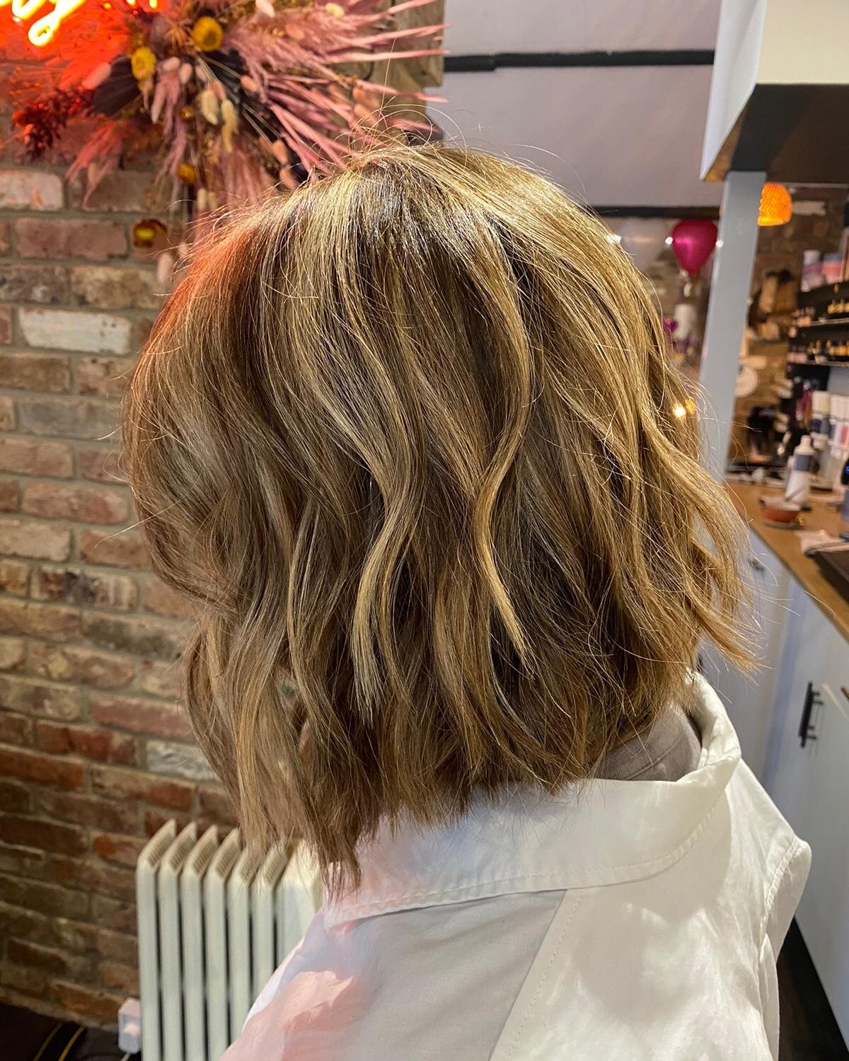 2024 is the year to try something new ✨

We love this new hairstyle our lovely client has gone for 🫶 Root smudge and balayage with a gorgeous new haircut, finished with those waves 🌊😍

📸 By Esme

Book your appointment today:
📞 01903 205721

.
.
