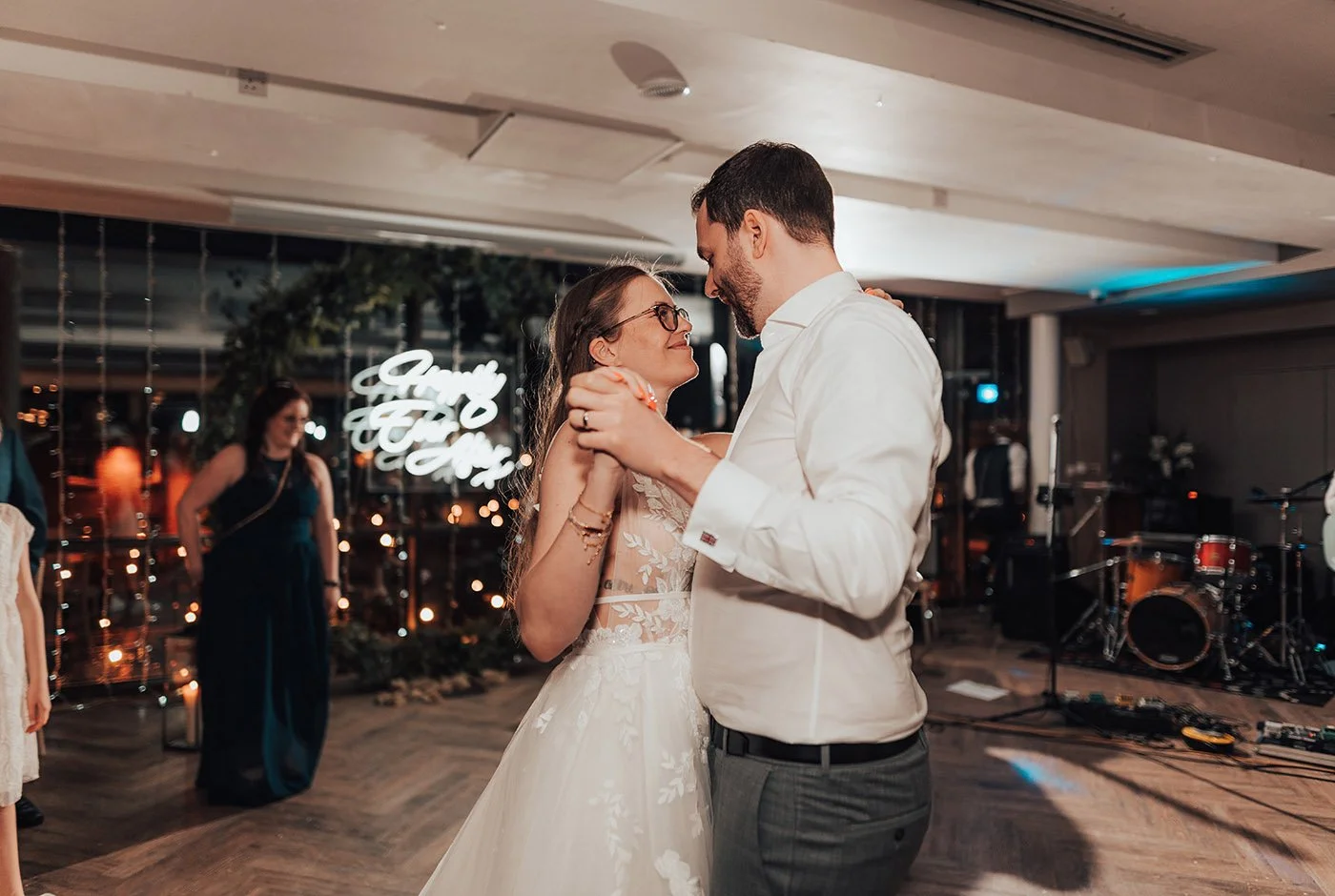 MANCHESTER-WEDDING-PHOTOGRAPHER-002.jpg
