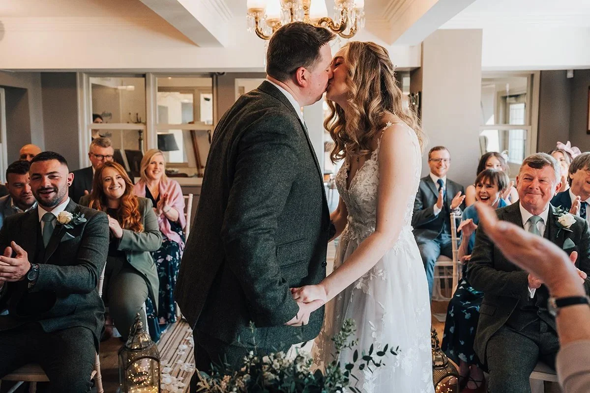 Pyes-Mill-Hotel-Lancaster-Wedding-Photographer-02.jpg