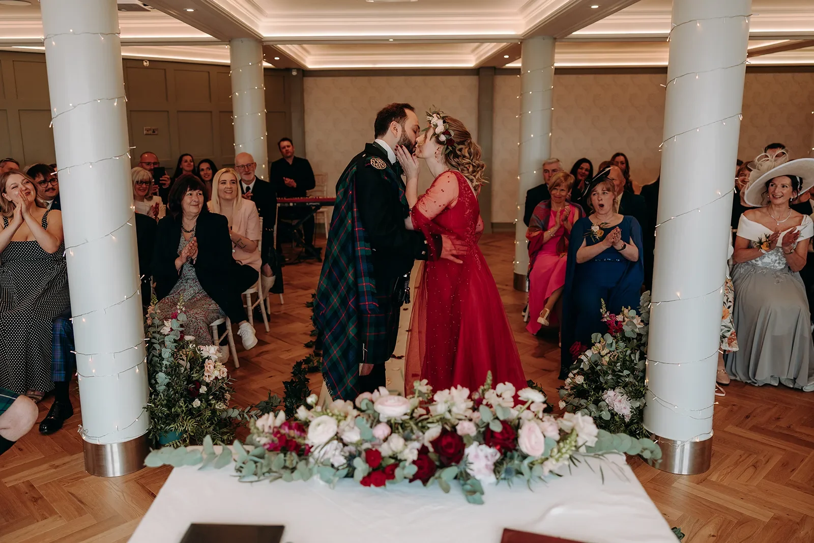 holbeck-ghyll-wedding-photographer-003.webp