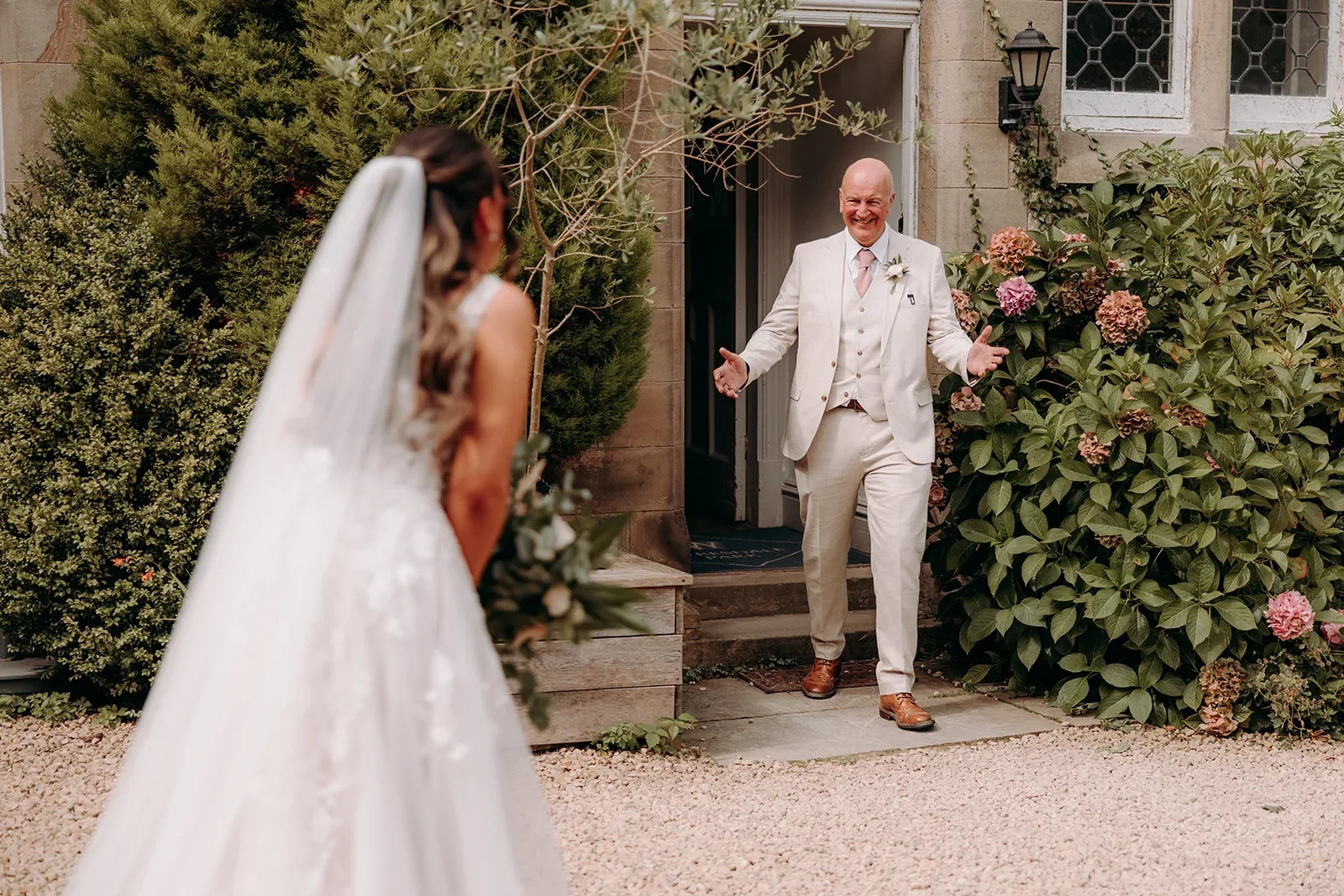 wyresdale-park-weddings-3.webp