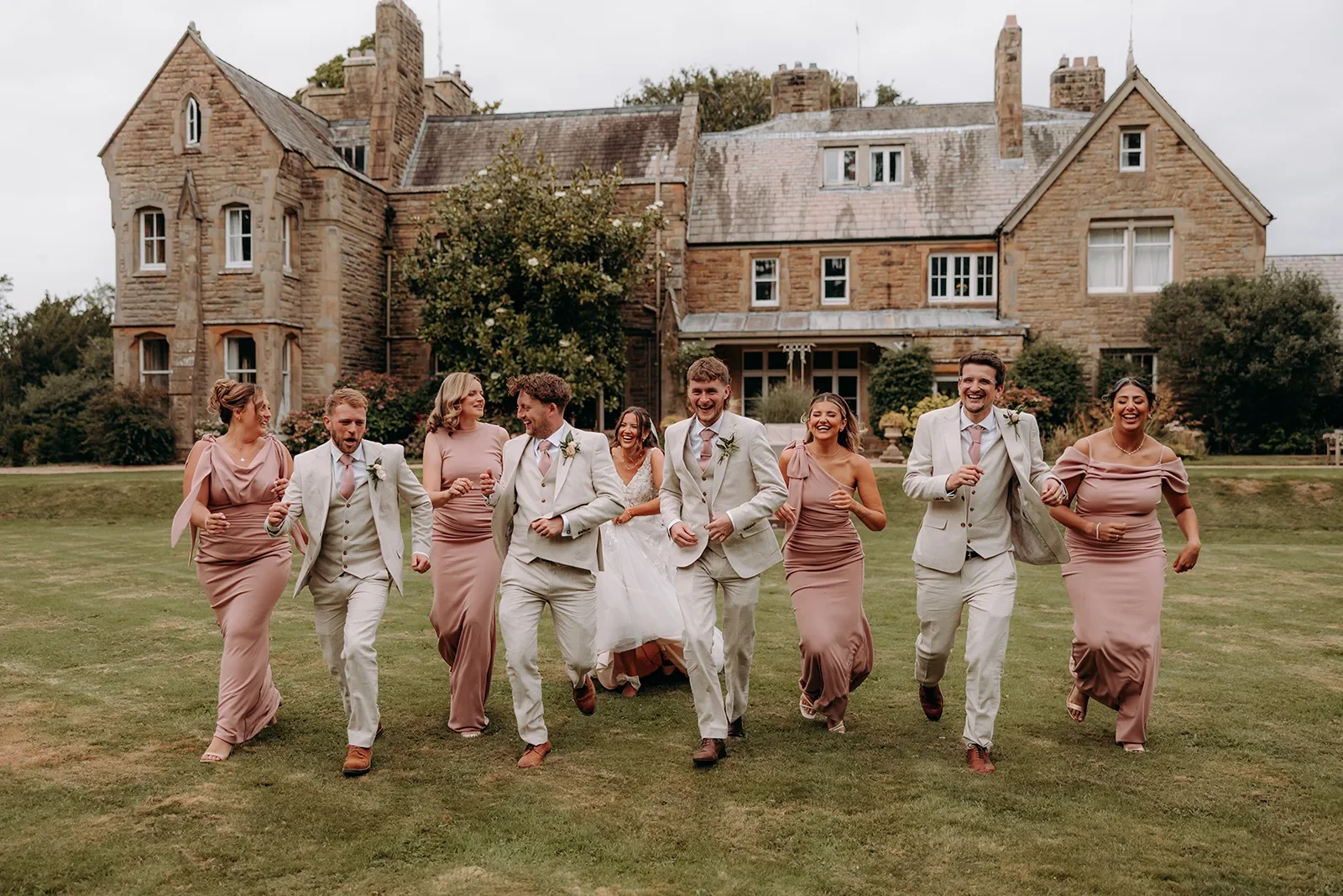 wyresdale-park-weddings-8.webp