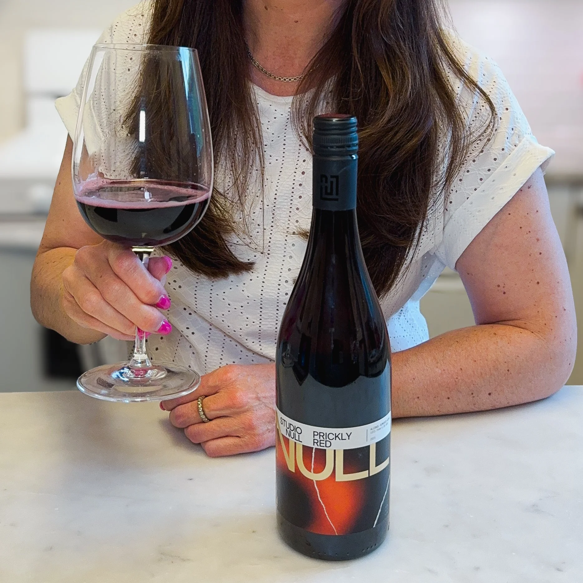 Review: Studio Null Non Alcoholic Prickly Red Is a Spanish Treasure