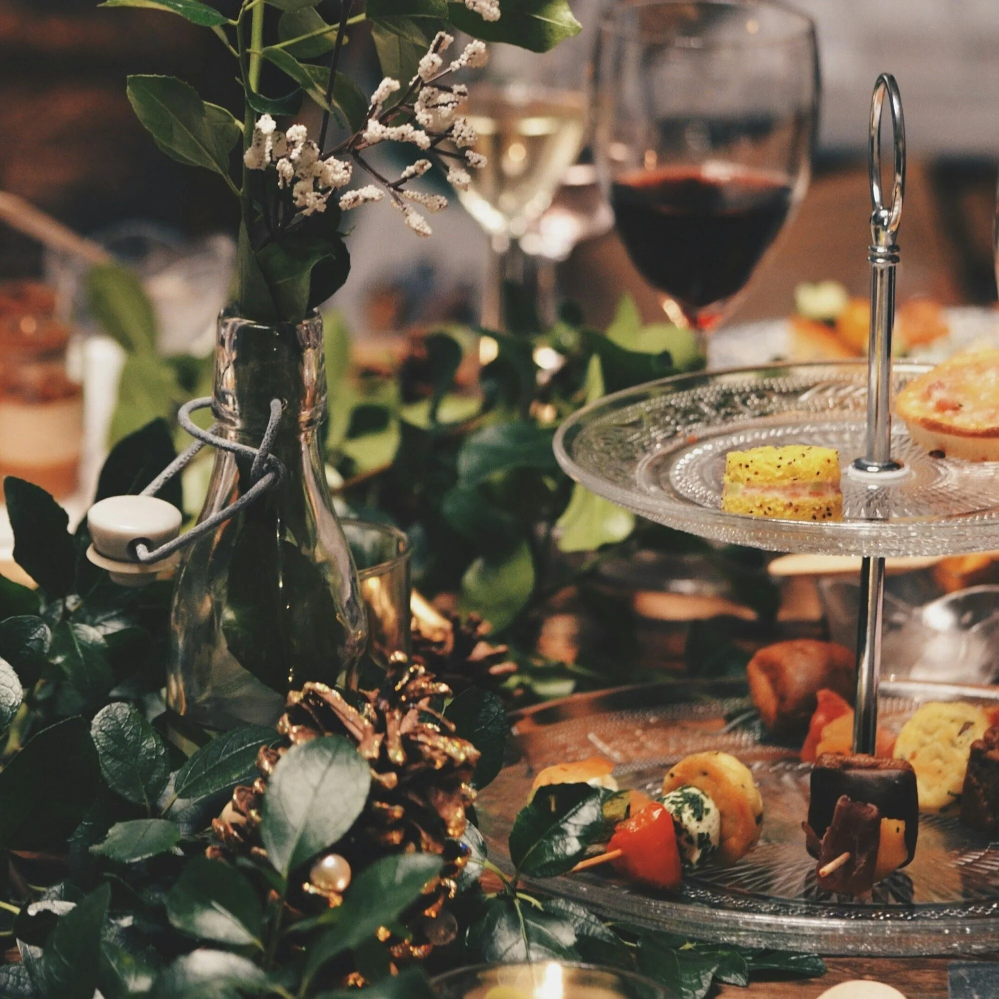 2023 Holiday Gift Guide - For Hosting &amp; Home