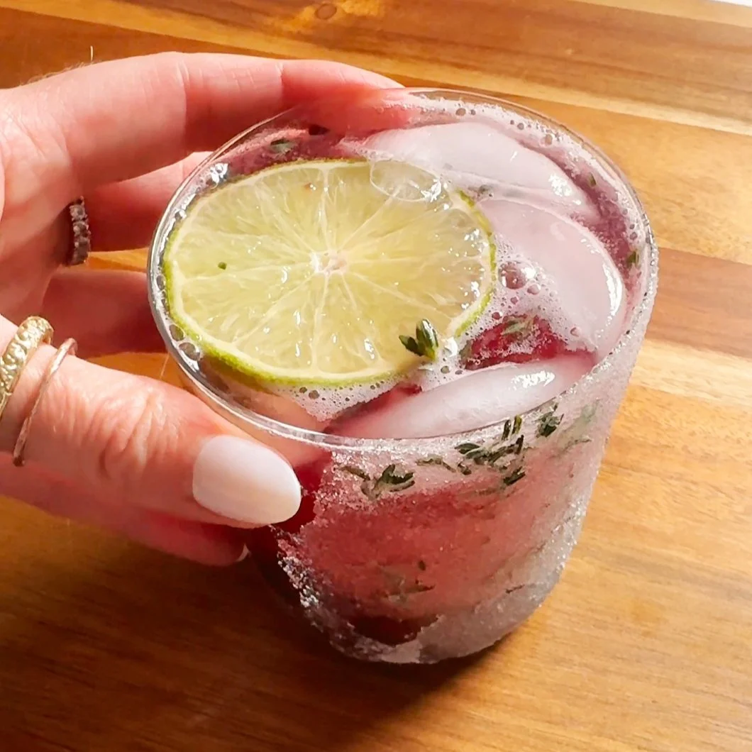 Fall Mocktail: Grape & Thyme Fizz