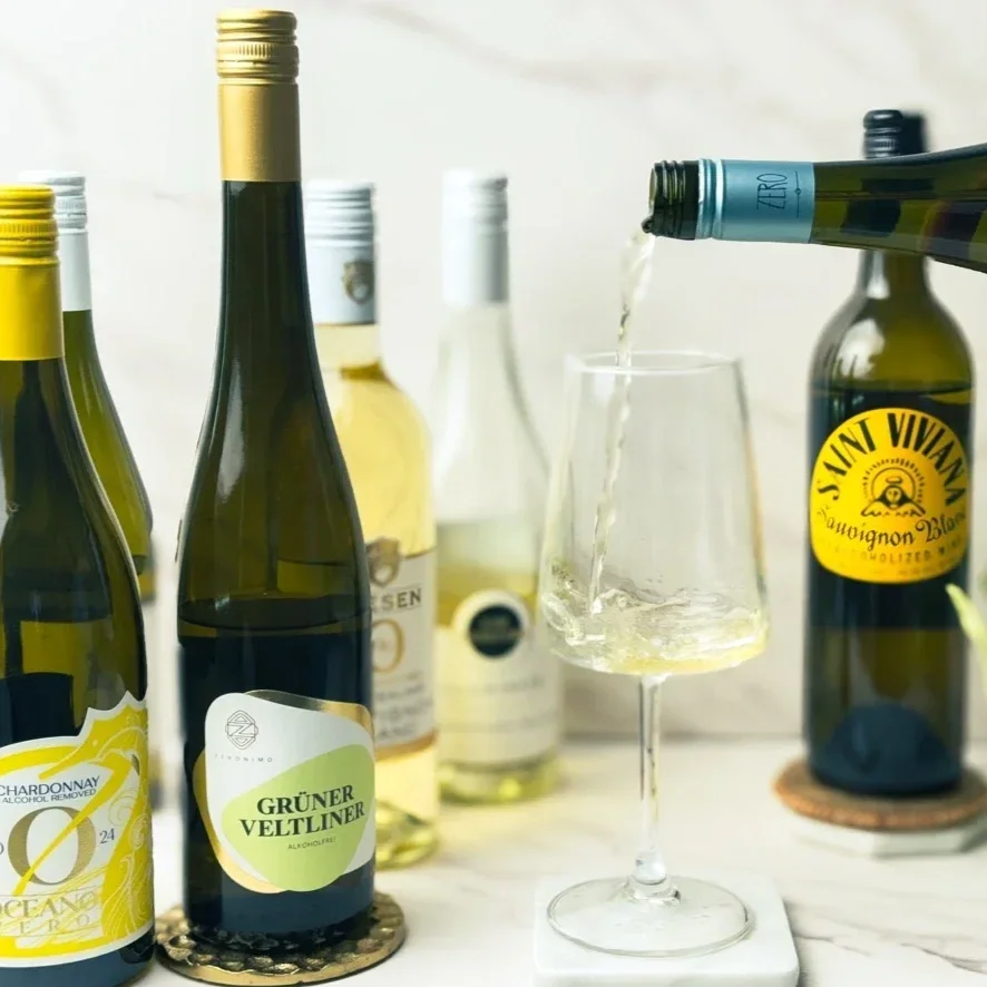 Best Non-alcoholic White Wines of 2026 (Taste-tested &amp; Reviewed)